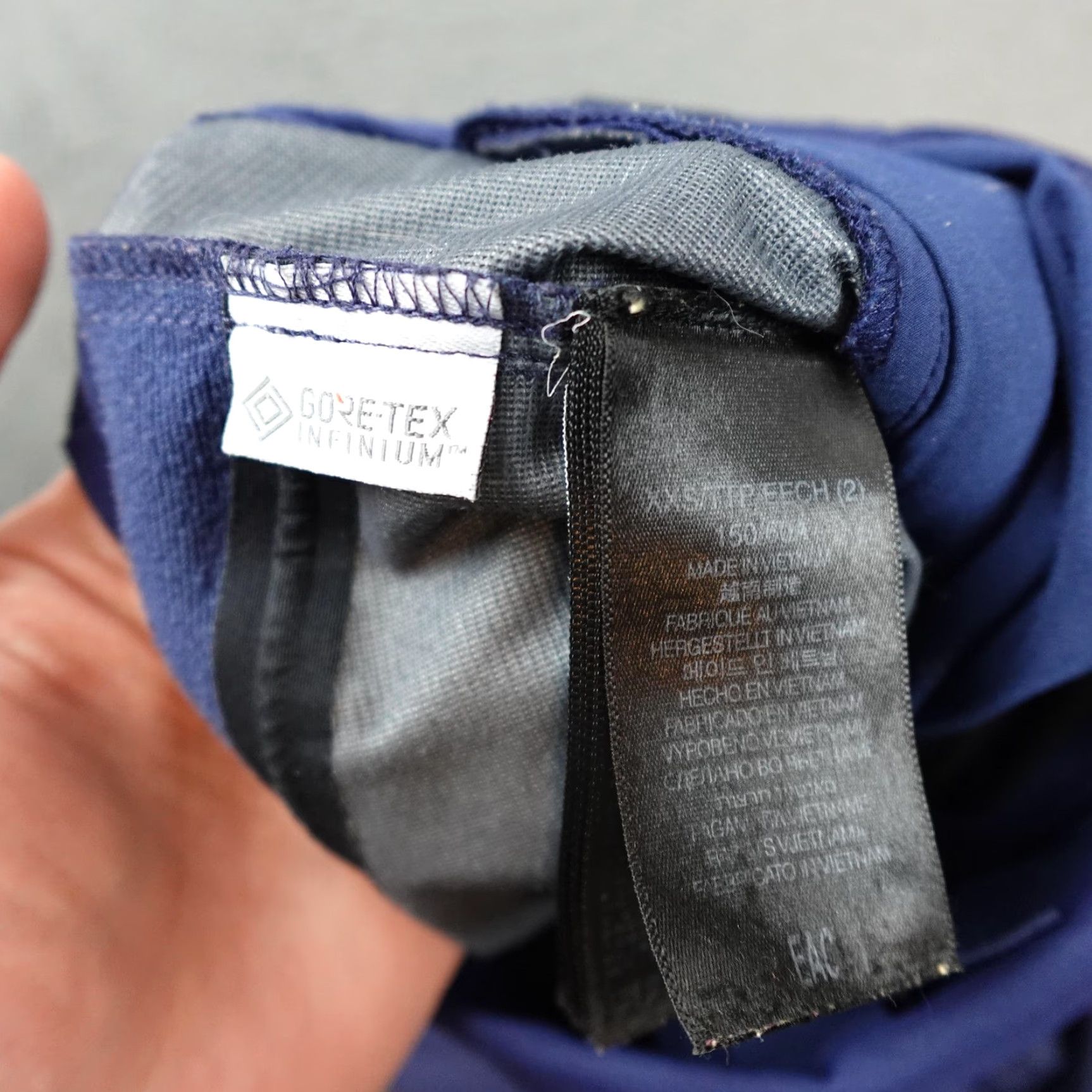 Marmot Marmot Pants Womens 2 Blue Goretex Infinium Softshell Ski Snowboard Belted Pants Women 2 Blue Gore-Tex Infinium Softshell Snow Pants with Belted Size 26" / US 2 / IT 38 - 6 Thumbnail