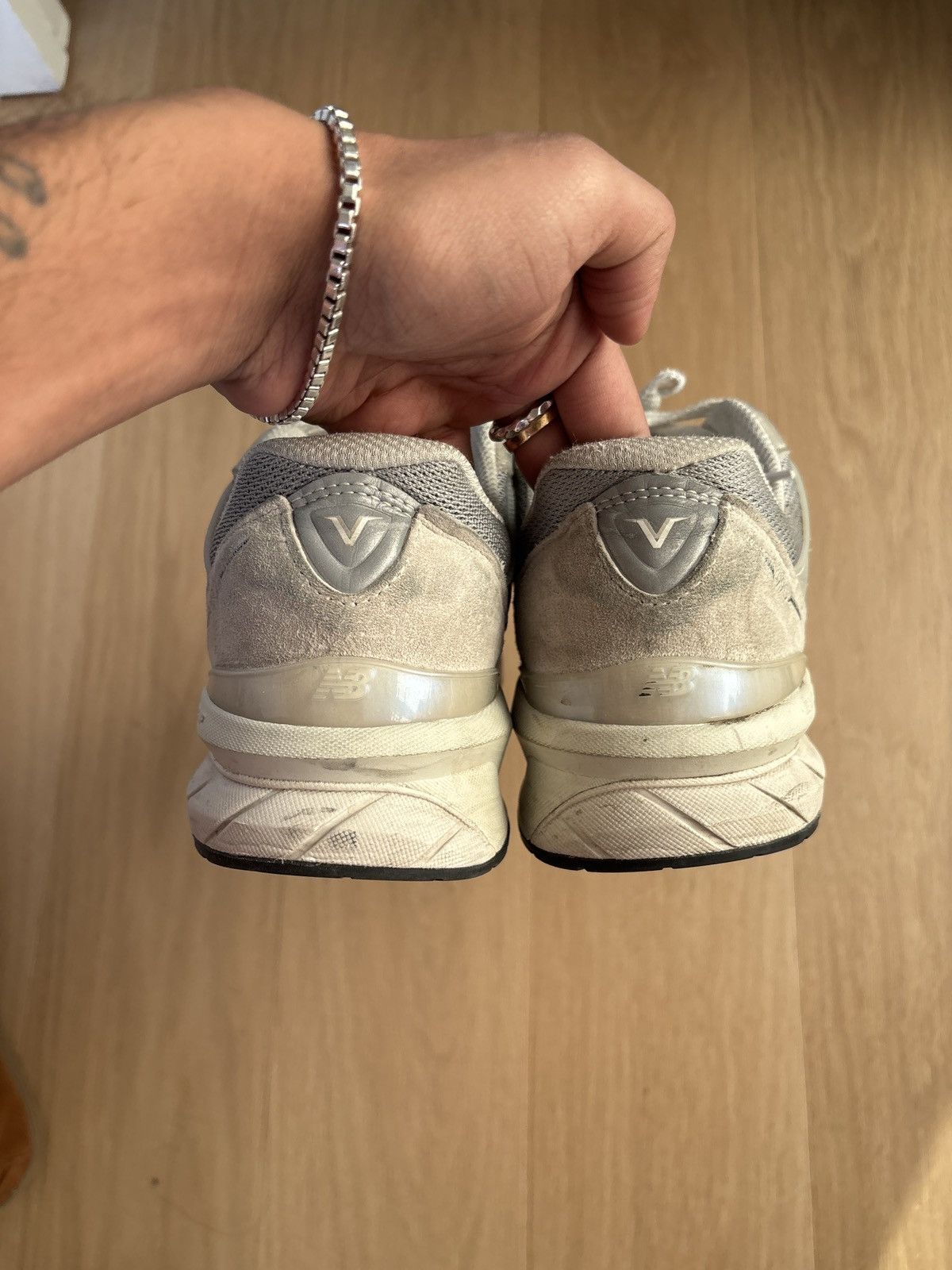 New Balance New Balance 990v5 Size US 9.5 / EU 42-43 - 4 Thumbnail