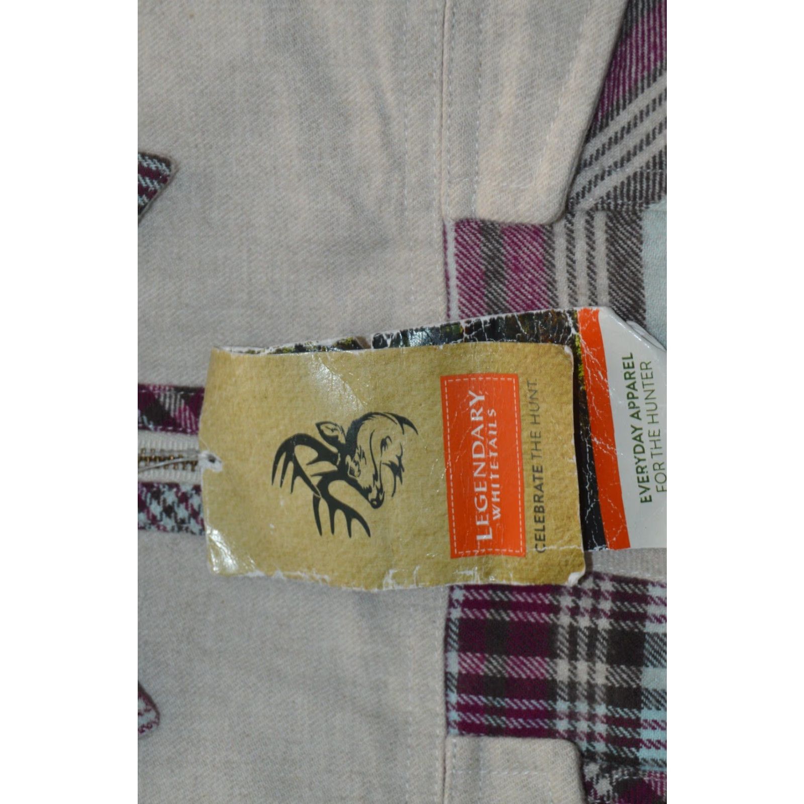 Vintage LEGENDARY WHITETAILS Mens Quarter Zip Plaid Flannel Shirt 1/4 Zip Pearl Snaps Sz XL Beige NWT Mens Casual Pullover Winter Fall Size US XL / EU 56 / 4 - 4 Thumbnail