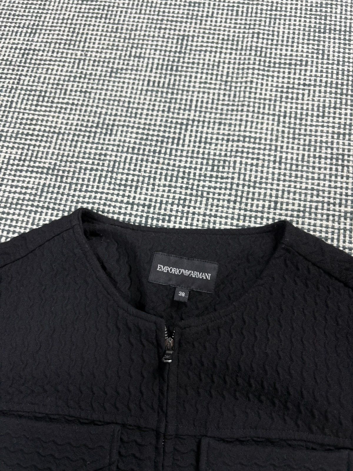 Armani Emporio Armani zip up wave knit jacket cropped designer Size XS / US 0-2 / IT 36-38 - 4 Thumbnail