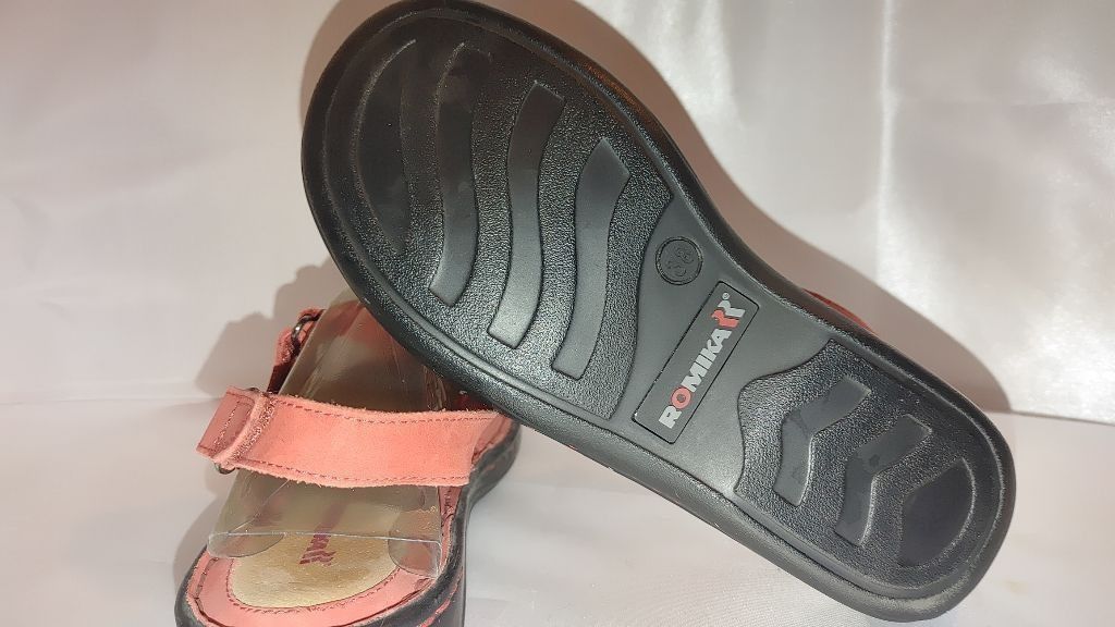 Romina Montserrat Romika Rouen 5 Sandals NWOT Size 38 Size US 8.5 / IT 38.5 - 8 Thumbnail
