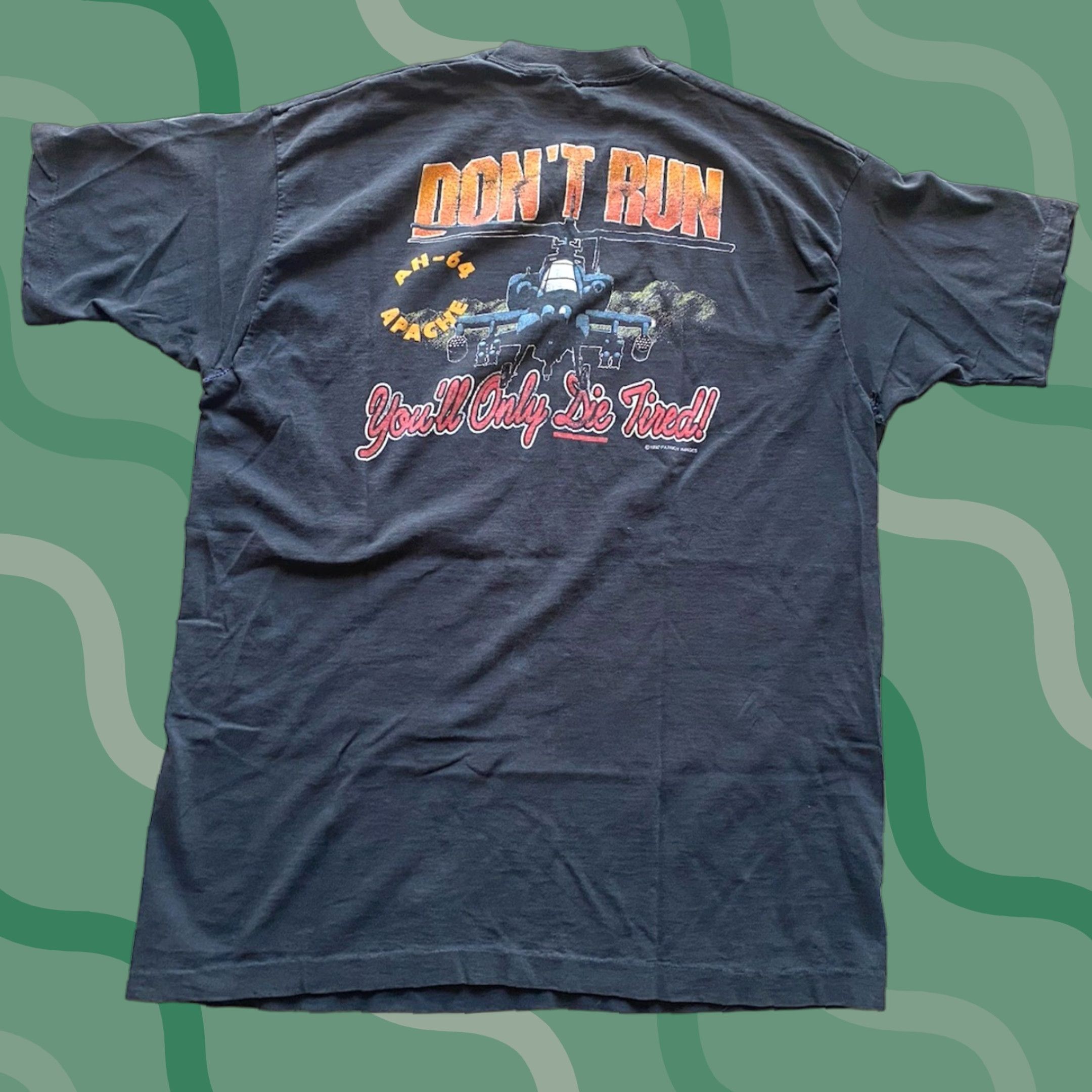 Fruit Of The Loom VINTAGE Fruit Of The Loom Single Stitch T Shirt 1992 Apache Helicopter AH-64 Mens 2XL Black 90s Military Shortsleeve Size US XXL / EU 58 / 5 - 1 Thumbnail