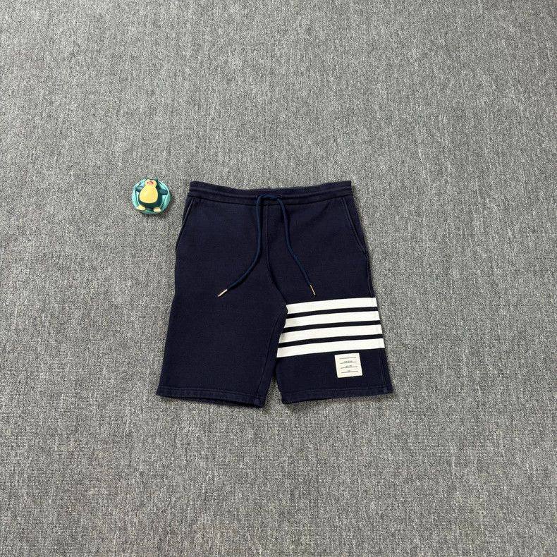 Thom Browne Thom Browne Navy Four-Stripe Shorts - dmc Size US 32 / EU 48 - 1 Thumbnail
