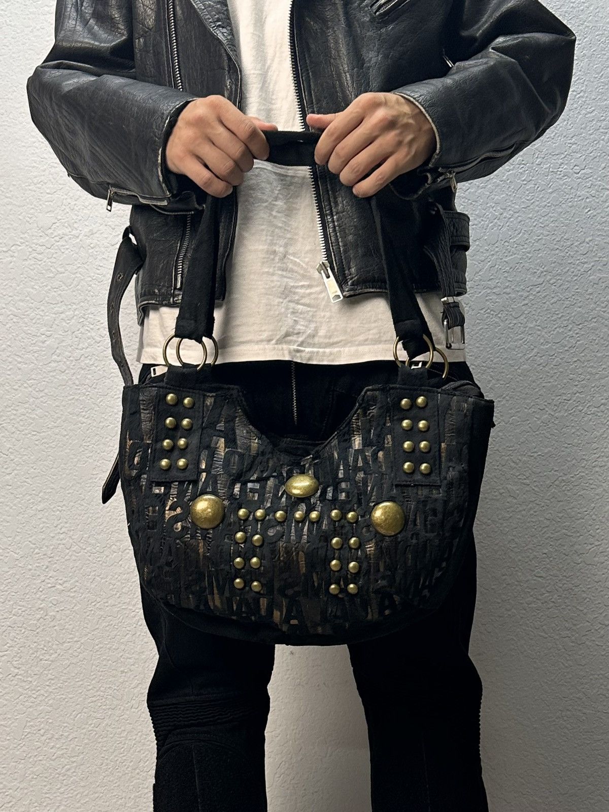 Just Cavalli Rundholz Black Studded Tote Shoulder Bag 30x40cm Size ONE SIZE - 15 Thumbnail