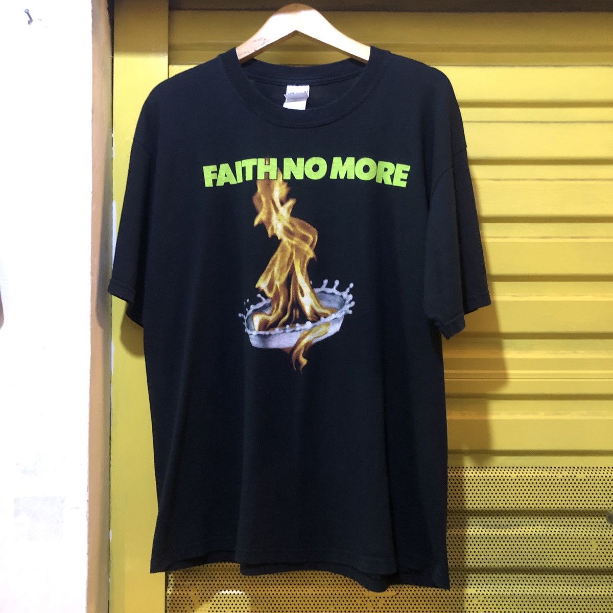 Band Tees × Gildan Faith No More Band Tee Size US XL / EU 56 / 4 - 1 Thumbnail