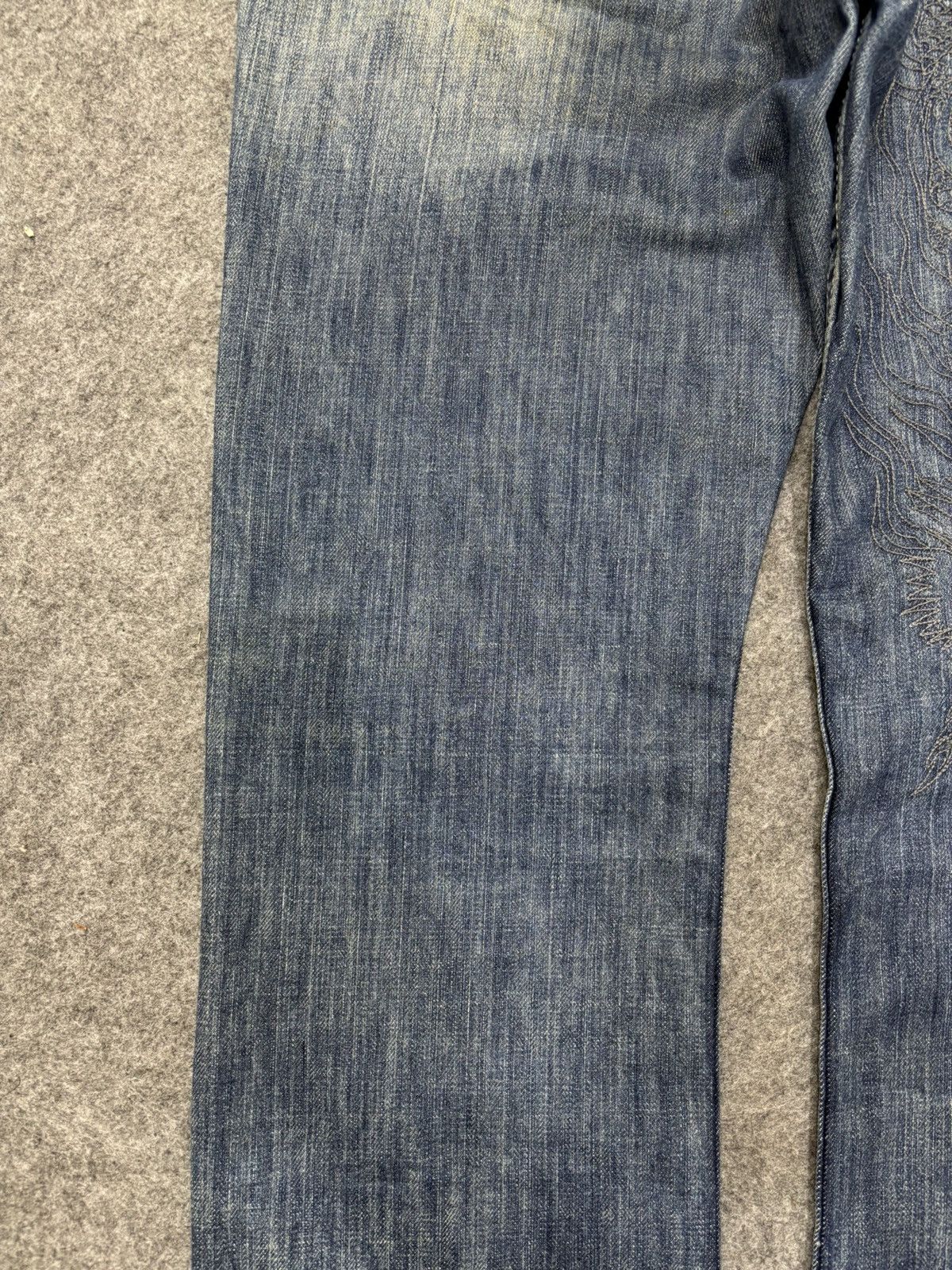 Japanese Brand 💥Dragon Embroidery💥Tribal Insane Blue Wash Denim F652 Size US 34 / EU 50 - 16 Thumbnail