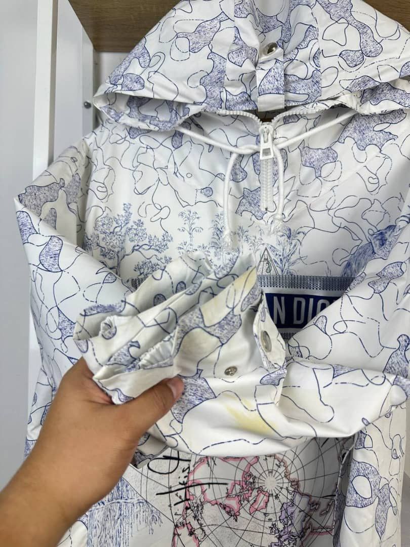 Christian Dior Monsieur White and Blue Printed Around The World Anorak Coat S, 2020 Size US M / EU 48-50 / 2 - 6 Thumbnail
