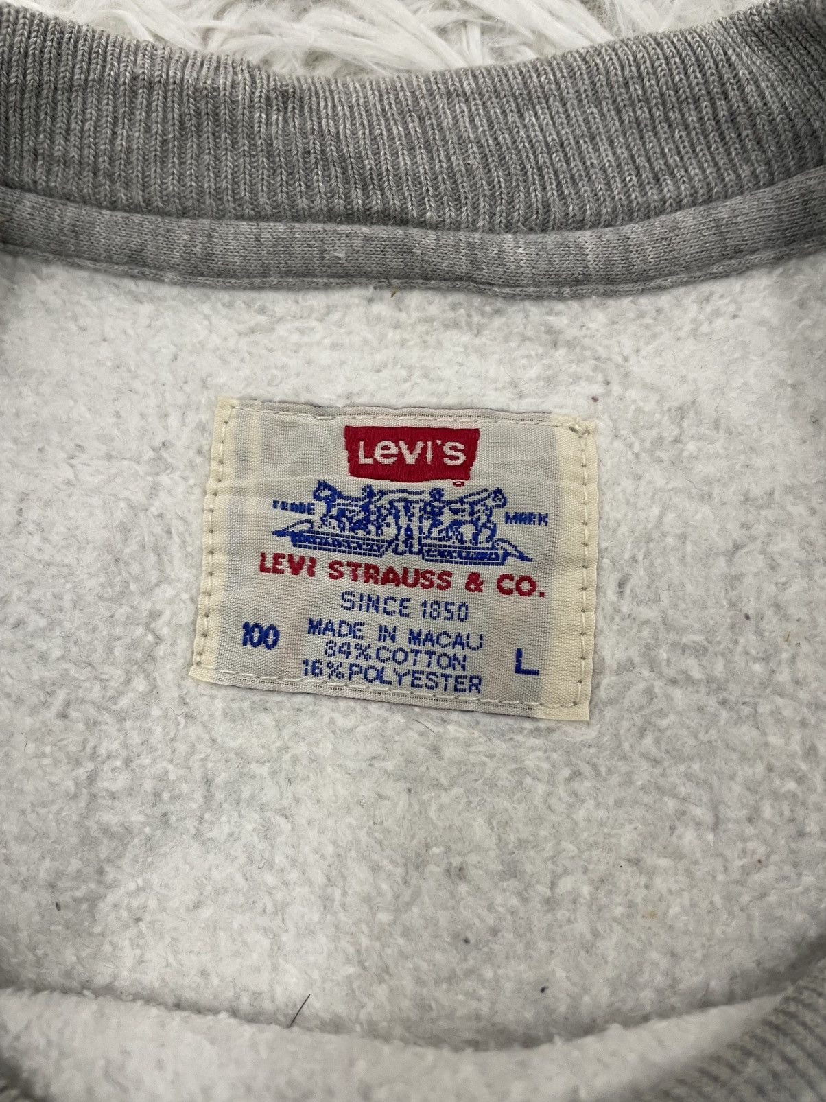 Levi's Levis Sweatshirt Center Logo Size US L / EU 52-54 / 3 - 9 Thumbnail