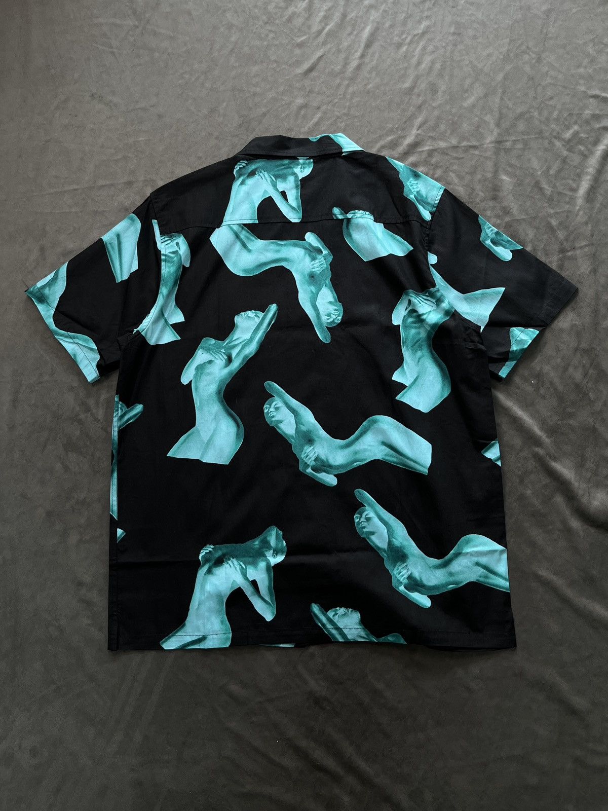 Huf Deadstock HUF Worldwide Her Resort Black Shirt Large Size US M / EU 48-50 / 2 - 4 Thumbnail