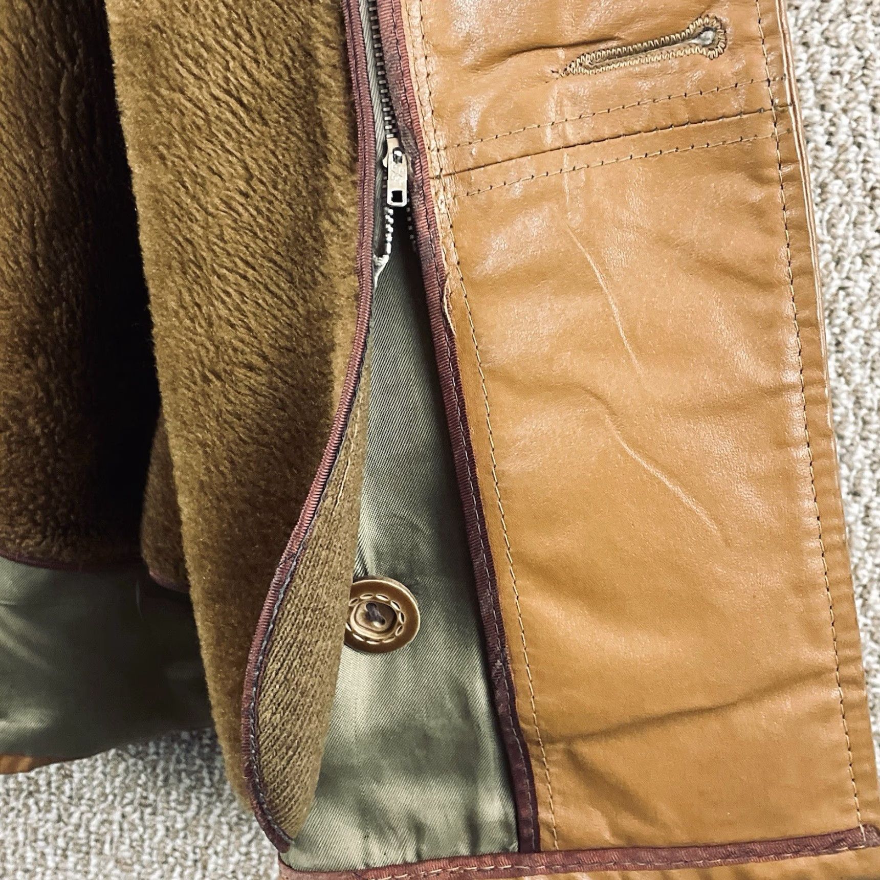 Schott Vtg Schott Bros. Leather Jacket 42 Car Coat Brown Button Removable Fur Lining Size US XS / EU 42 / 0 - 5 Thumbnail