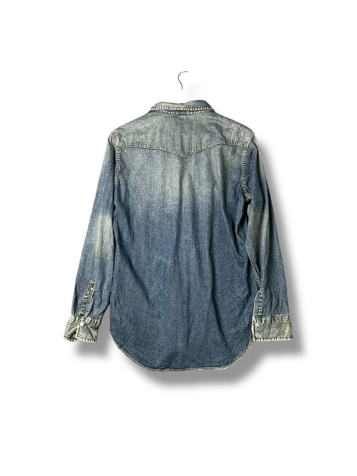 Japanese Brand × Uniqlo × Vintage Uniqlo Denim Long Sleeve Shirt (52) Size US L / EU 52-54 / 3 - 4 Thumbnail