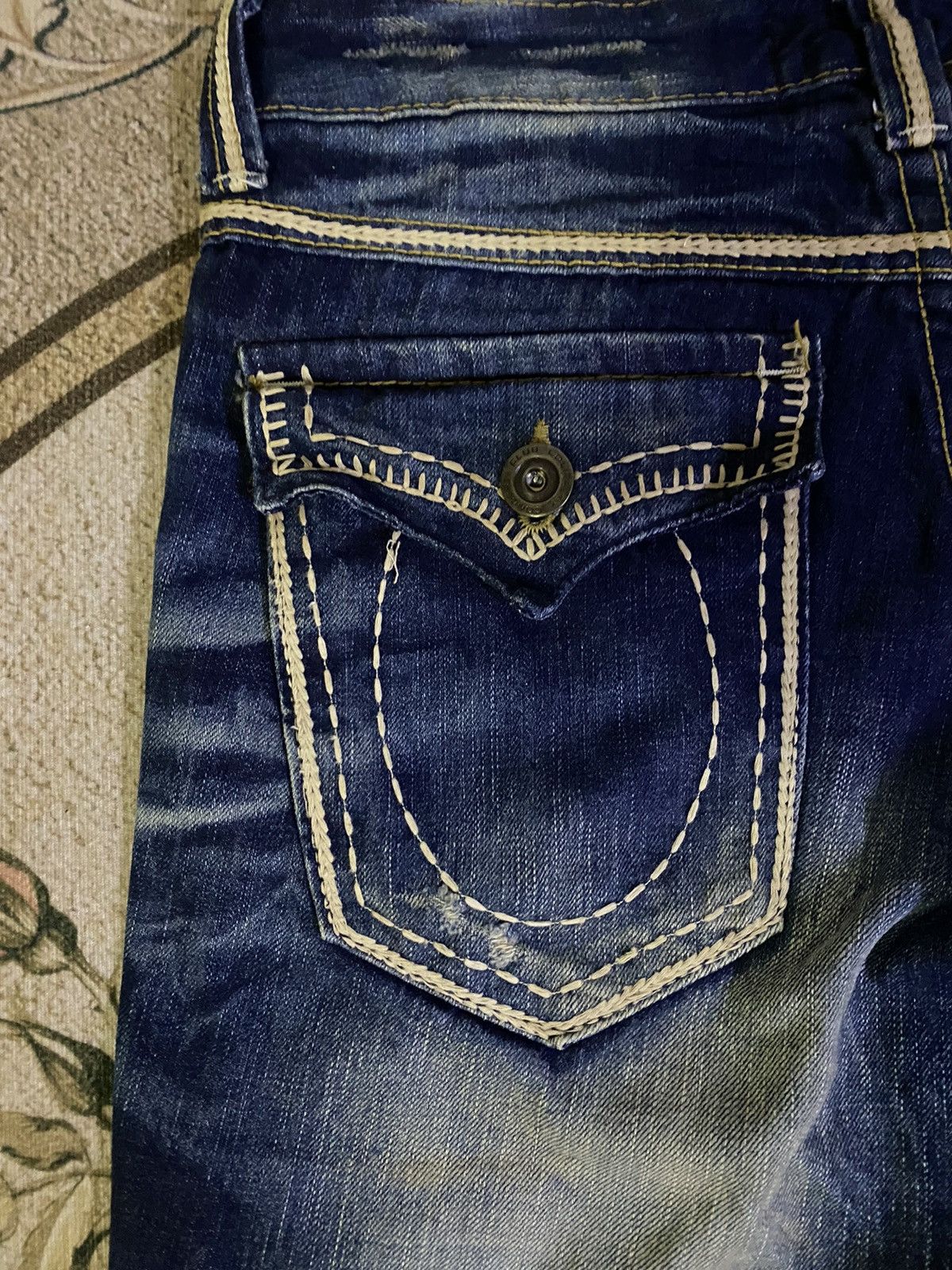 If Six Was Nine Vintage Yoshitomo Nara Lolita Distressed Denim Size US 32 / EU 48 - 4 Thumbnail