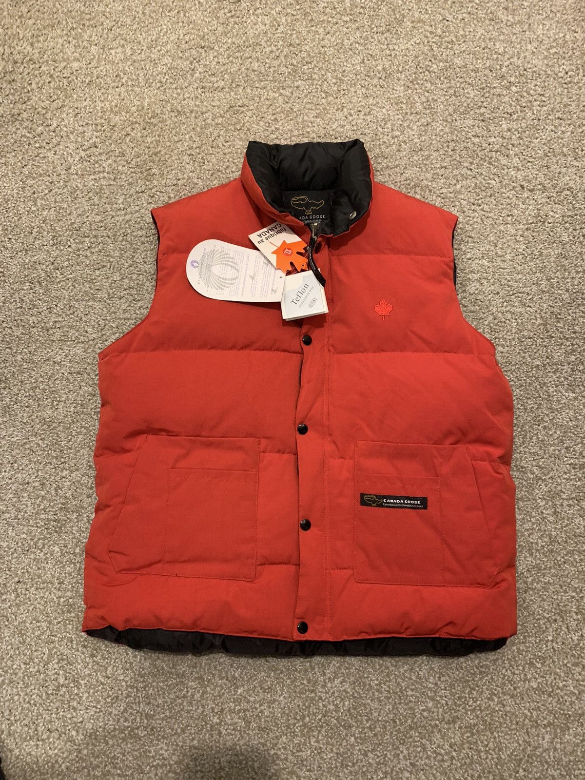 image of Canada Goose Teflon Puffer Vest in Red, Men's (Size XL)