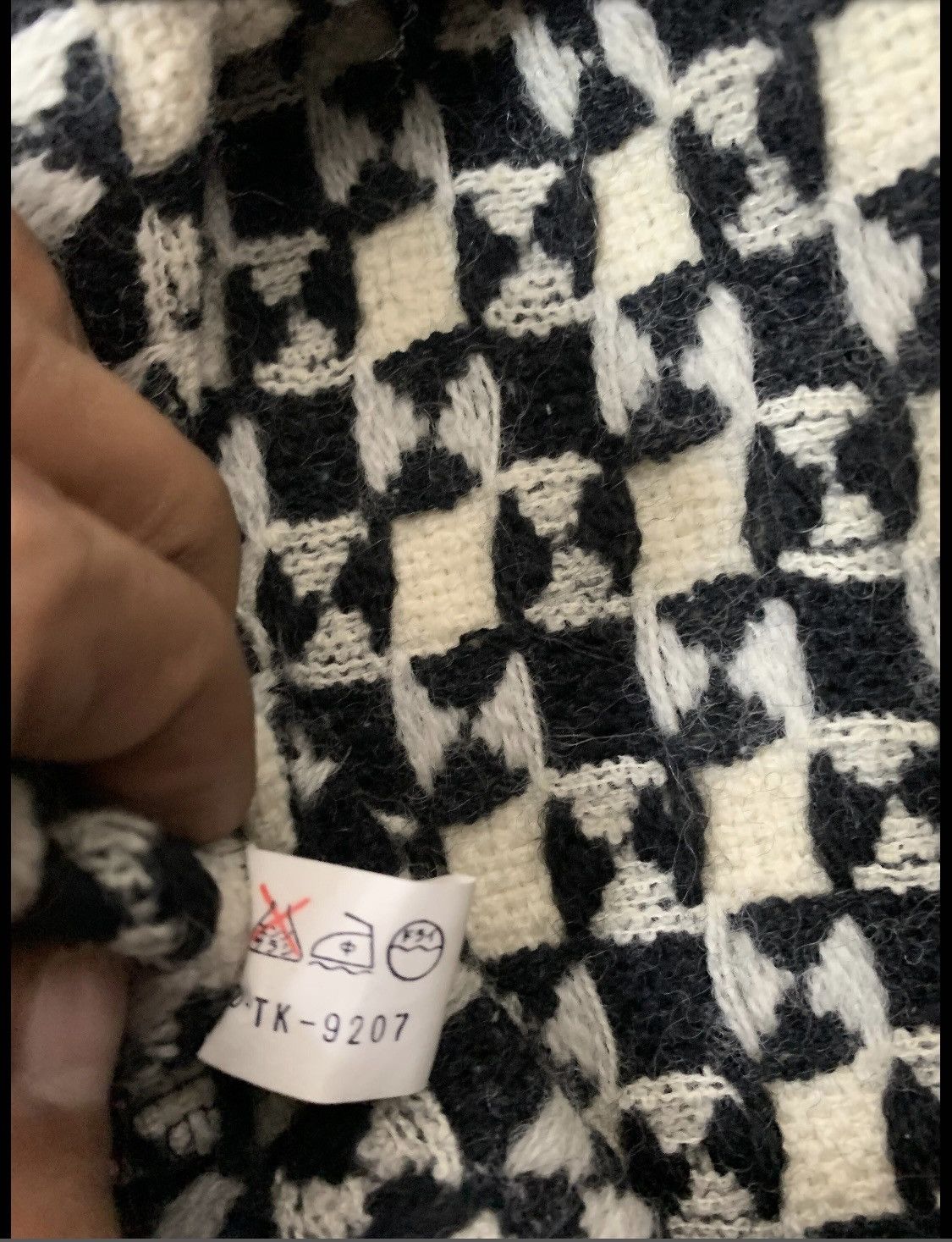 Japanese Brand May Beetle Plaid Sweater Size US L / EU 52-54 / 3 - 7 Thumbnail