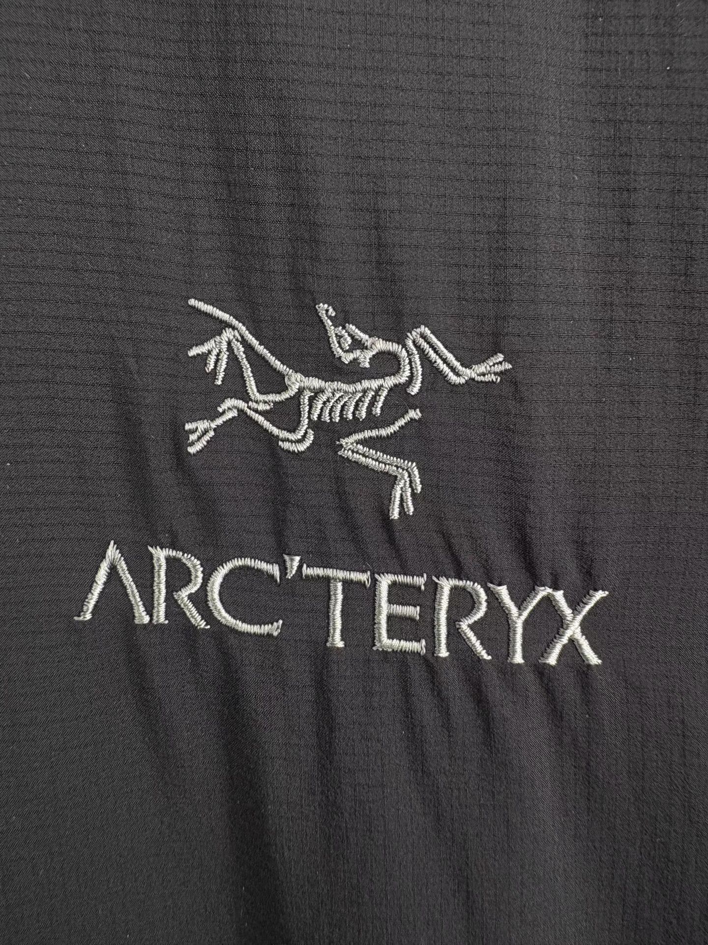 Arc'teryx ARC'TERYX ATOM JACKET Coat K1 Size US L / EU 52-54 / 3 - 3 Thumbnail