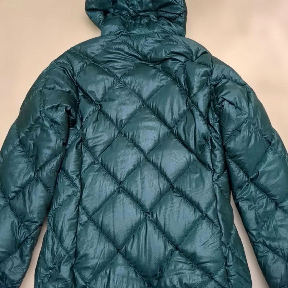 Montbell Montbell Light Alpine Down Parka Jacket M Green Women's Casual Winter Zip Up Used Regular Size Size M / US 6-8 / IT 42-44 - 2 Thumbnail