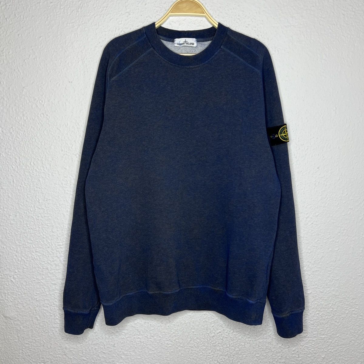 image of Stone Island Sweatshirt Crewneck Navy Dye Badge Patch, Men's (Size XL)