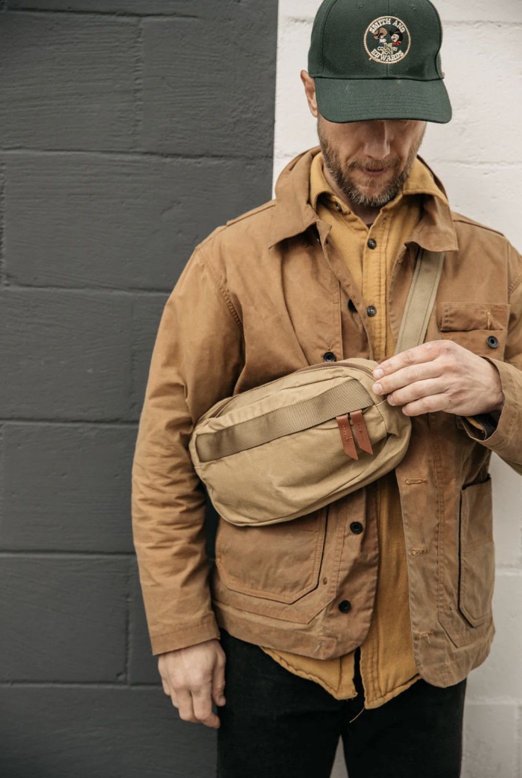 Tanner Goods Canyon Crossbody Pack - Utility Tan (Waxed Canvas) Size ONE SIZE - 11 Thumbnail