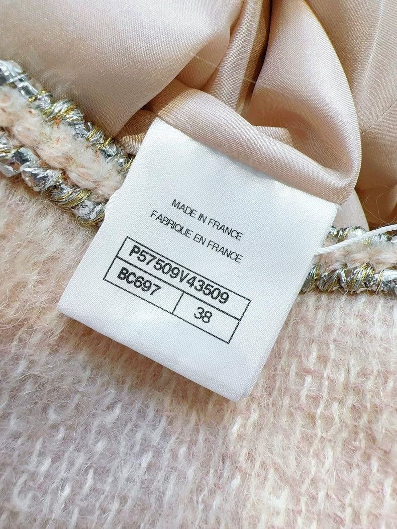 Chanel Chanel Cashmere Pink Skirt with Silver Trim Size 37" - 6 Thumbnail