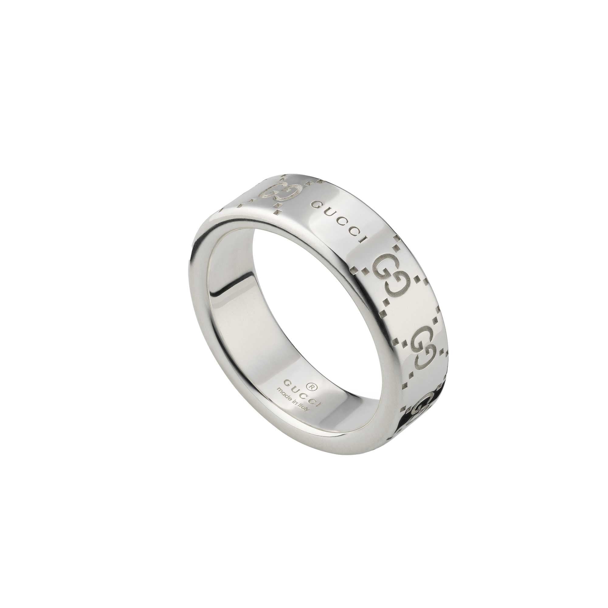Gucci oc11z0126 Size: 19 / Unisex Gucci Signature GG Wide Ring Size ONE SIZE - 1 Thumbnail