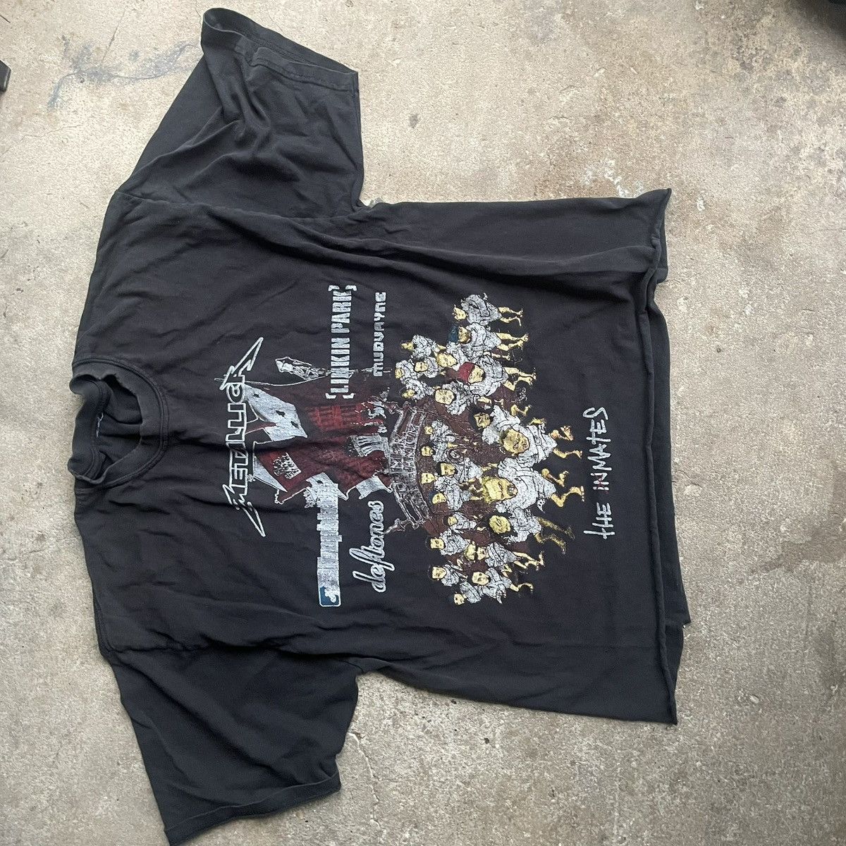 Other Vintage Summer Sanitarium 2003 Tour Tee Cropped Size US M / EU 48-50 / 2 - 1 Thumbnail