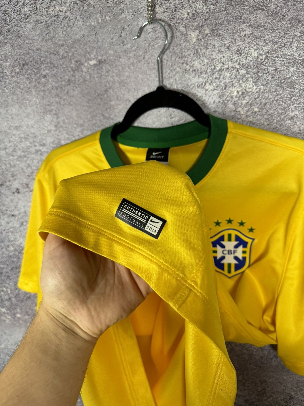 Nike Brazil National Team 2014 Nike Home Soccer Jersey Blokcore Size US M / EU 48-50 / 2 - 9 Thumbnail