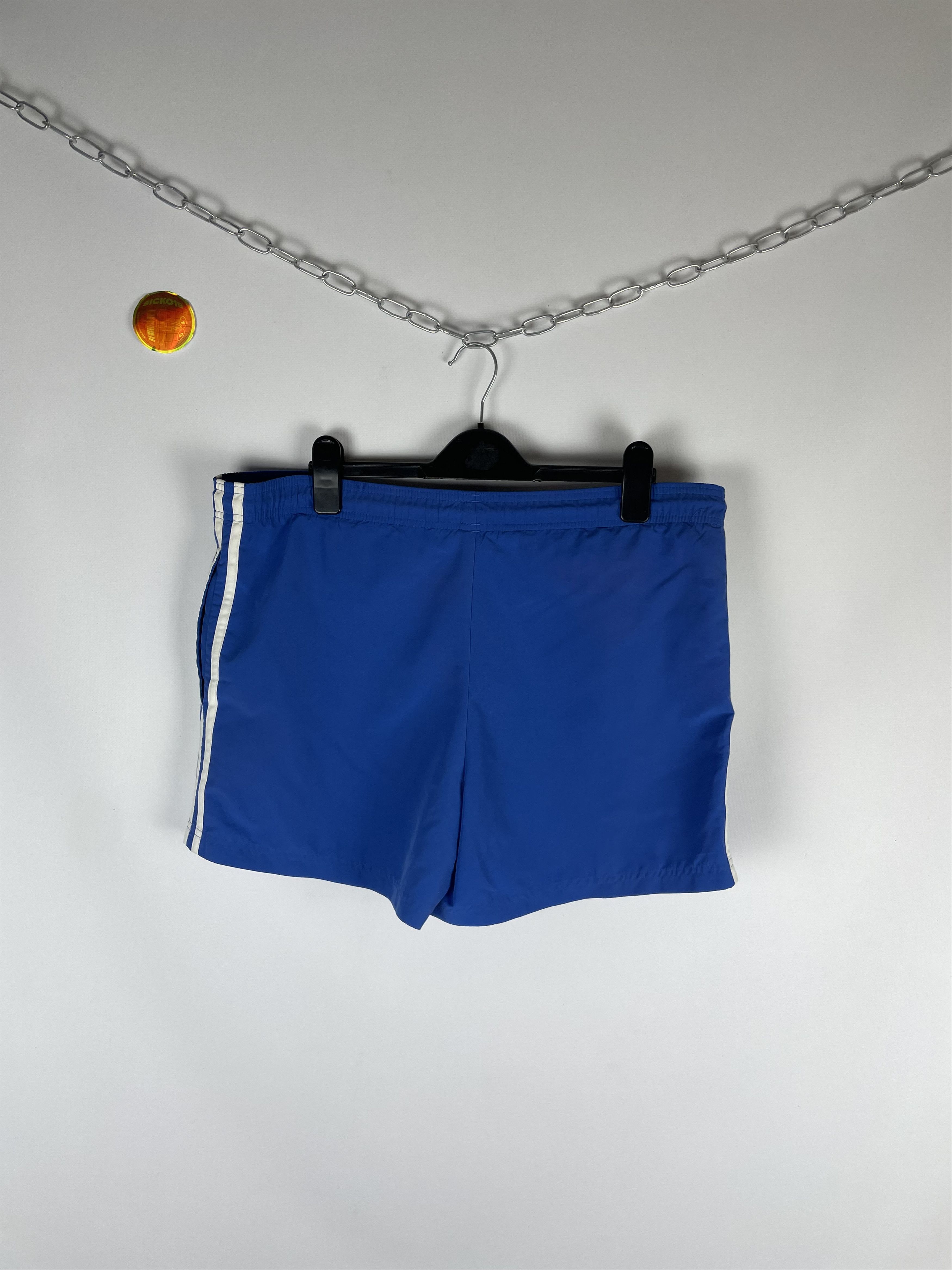 Adidas Vintage Adidas Shorts Y2k Size US 32 / EU 48 - 6 Thumbnail