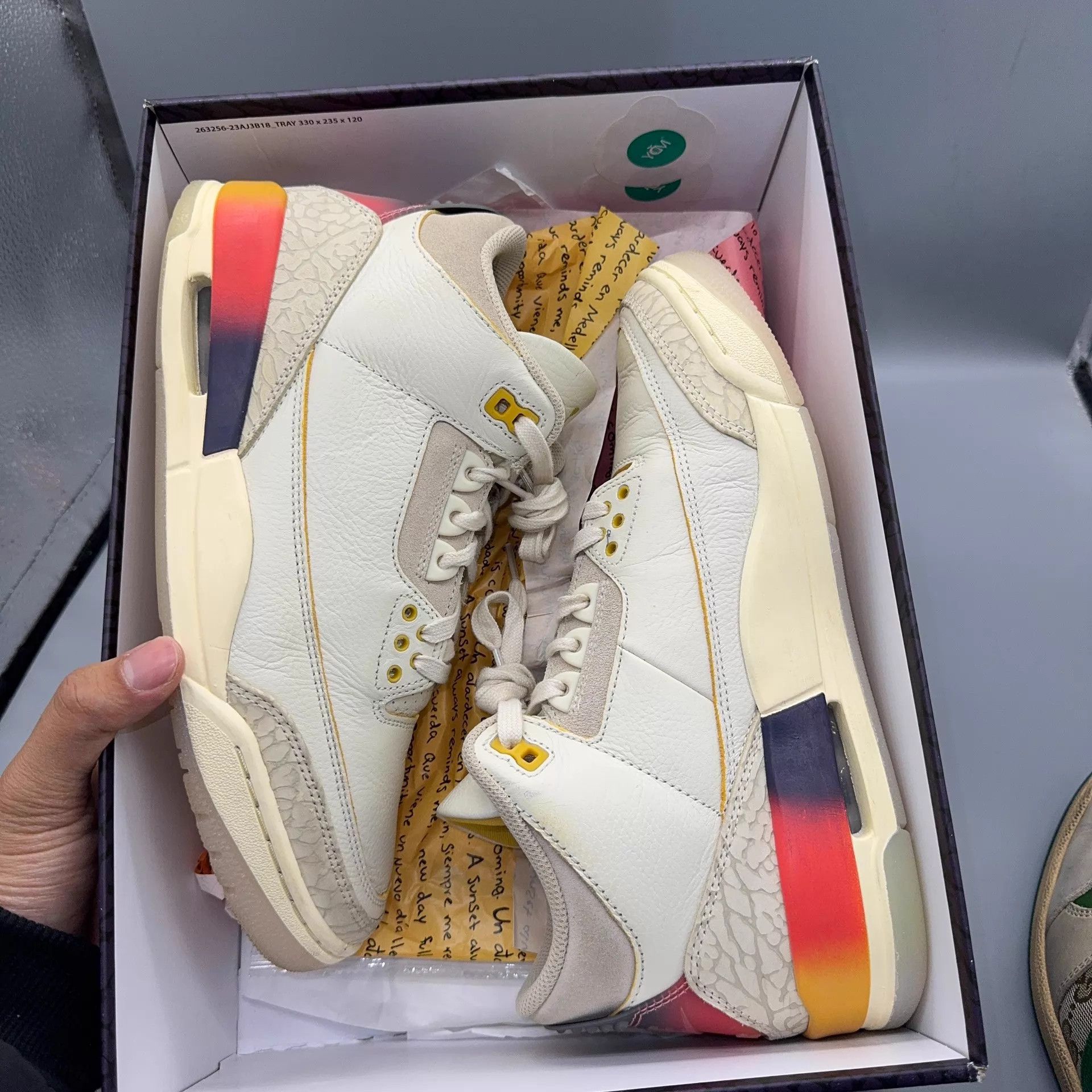 Nike Air Jordan 3 Sunset Gradient Smiley White/Blue/Red Size US 8 / EU 41 - 6 Thumbnail