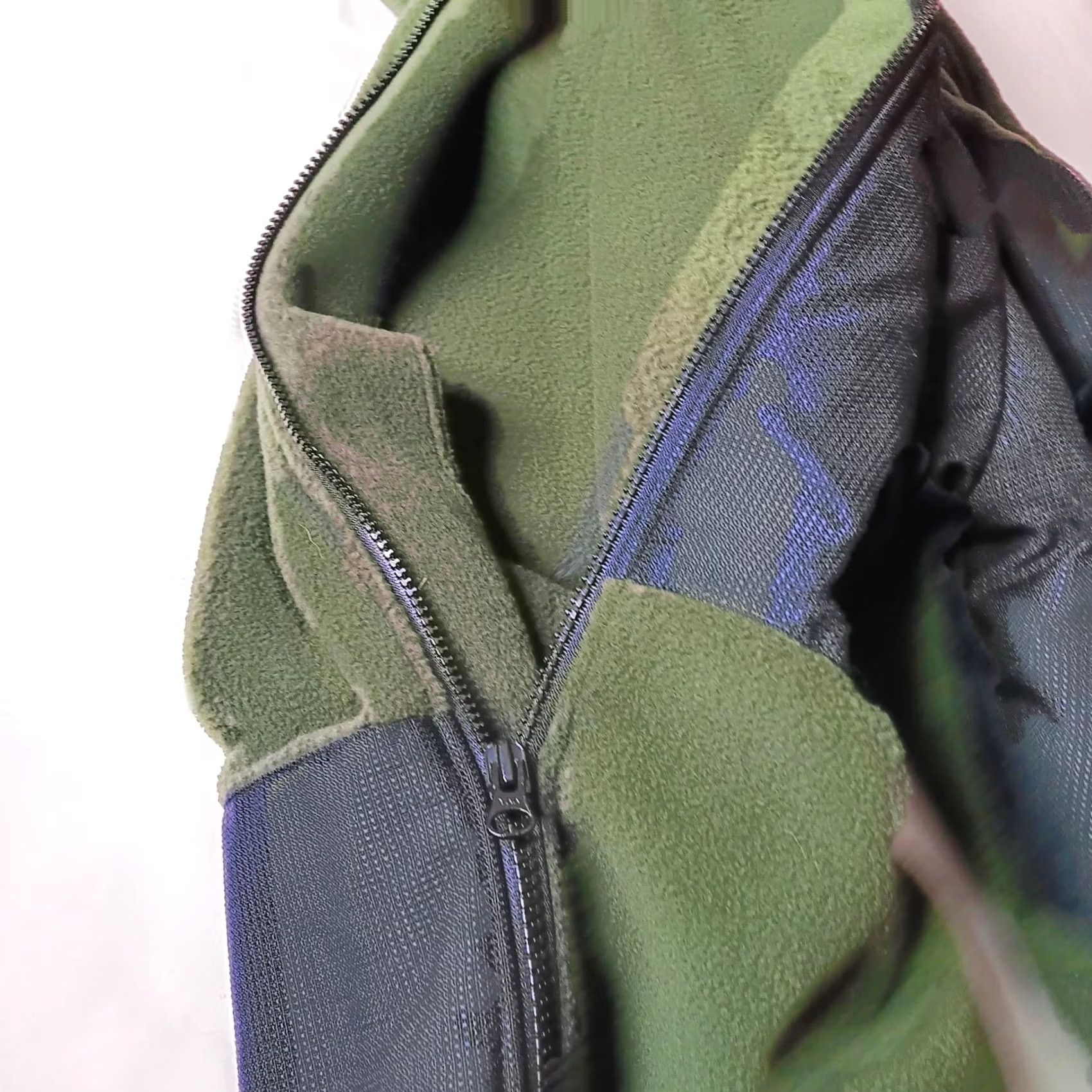 Vintage Adventure Tech Inc Bib Overalls L Men Green Fleece Knee Reinforced Zip Side Adjustable Straps 29" Inseam Snow Pants Size US 33 - 6 Thumbnail
