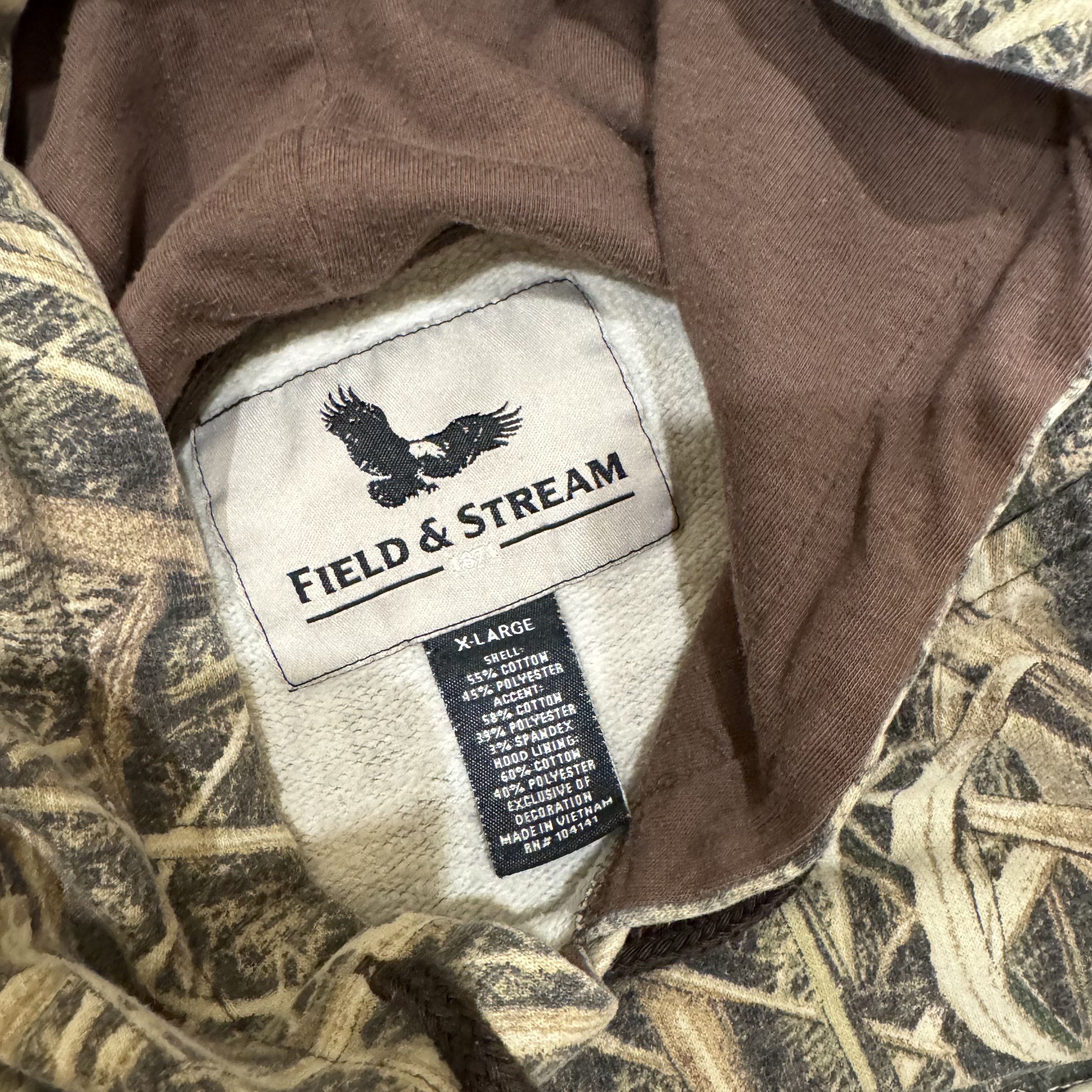 Field & Stream Vintage Field & Stream Camo Hoodie Size US XL / EU 56 / 4 - 2 Thumbnail