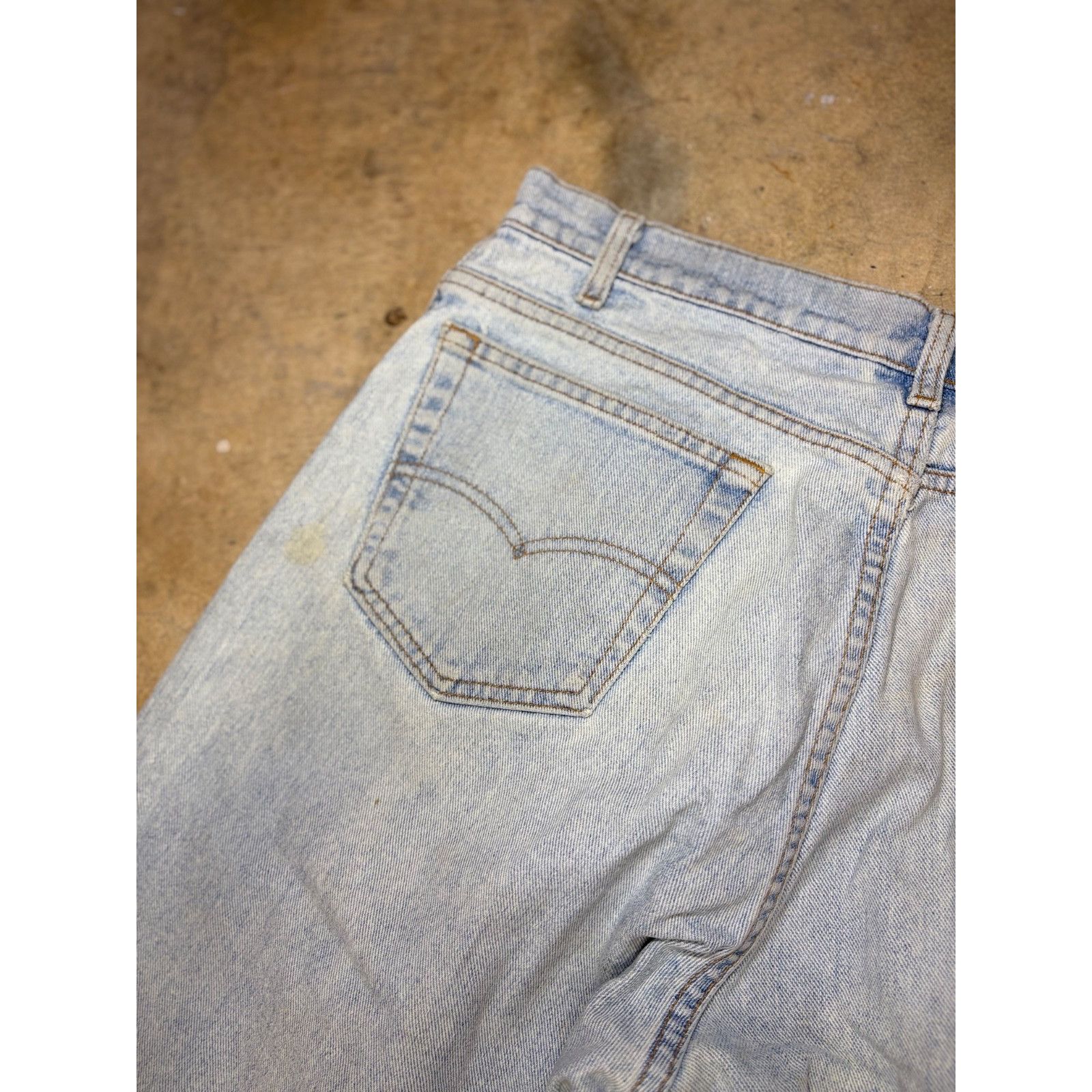 Levi's VTG Levi’s 560 Loose Fit High Rise Light Jeans USA Made 36 Size US 36 / EU 52 - 15 Thumbnail