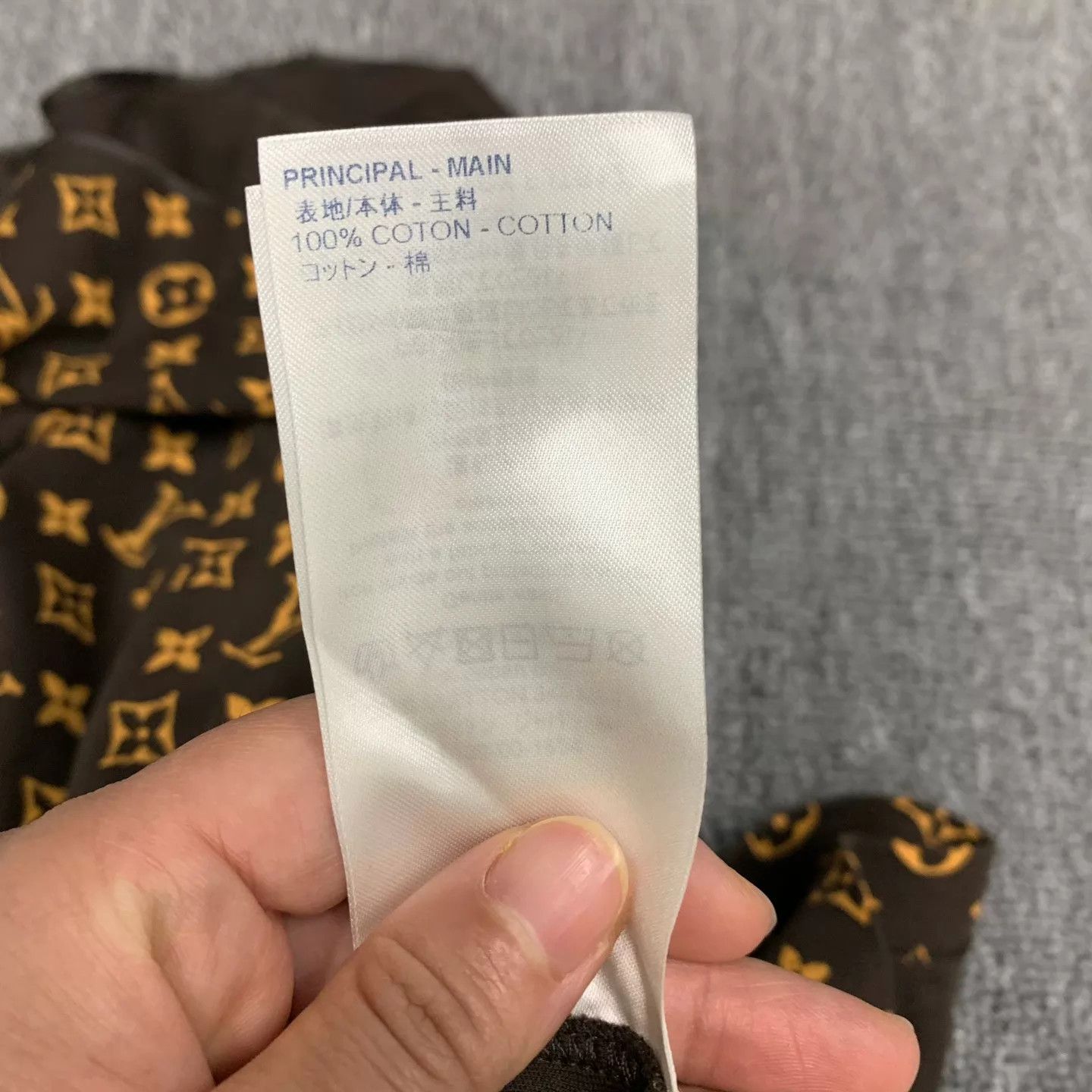 Louis Vuitton LV Brown Monogram Ruffled Short Sleeve Women's XS Size XS / US 0-2 / IT 36-38 - 5 Thumbnail