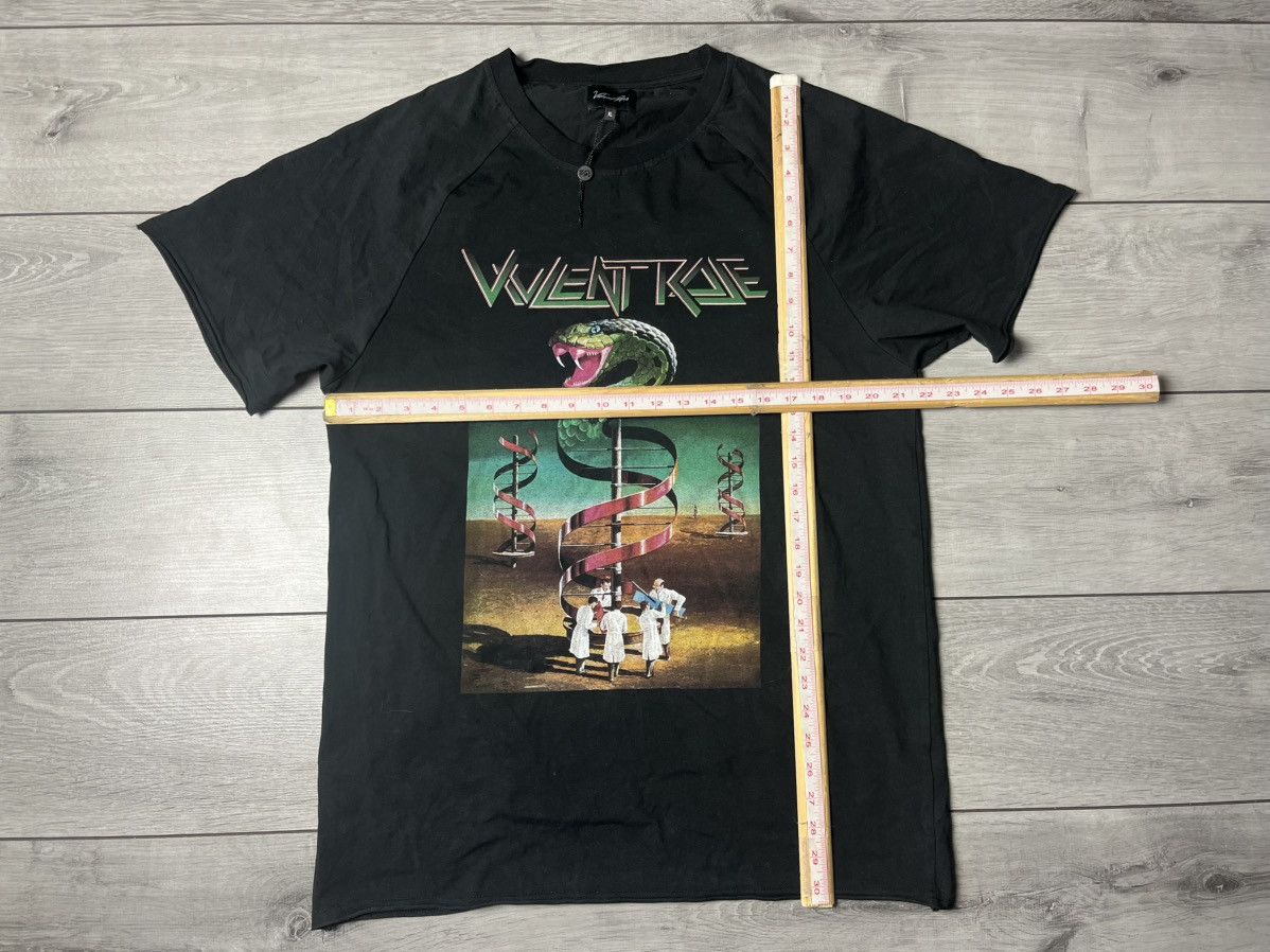 Violent Rose Violent Rose tshirt snake size XLarge Size US XL / EU 56 / 4 - 5 Thumbnail