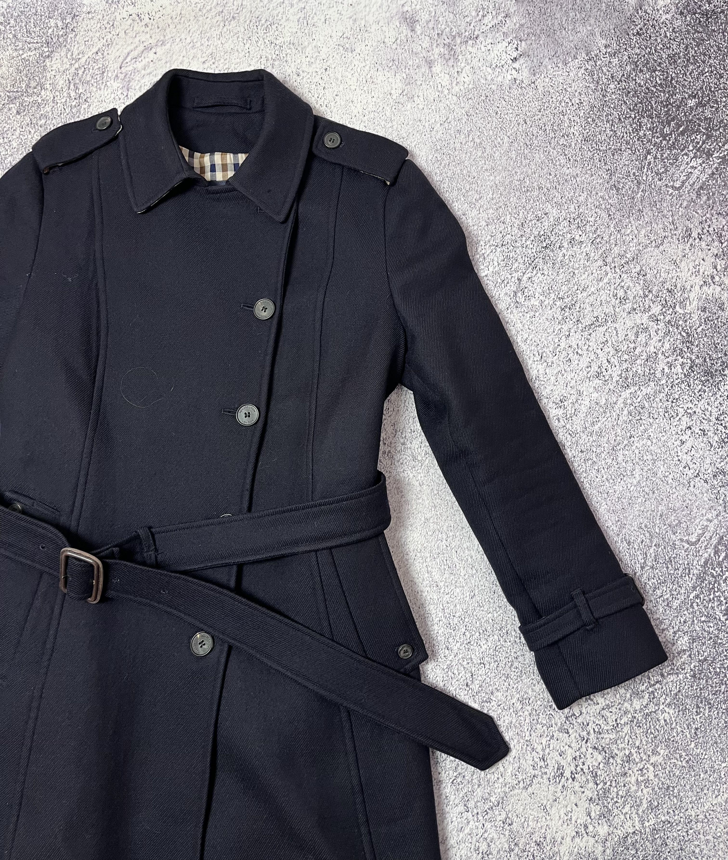 Aquascutum × Japanese Brand Women’s coats Aquascutum London size 14 Size XL / US 12-14 / IT 48-50 - 2 Thumbnail
