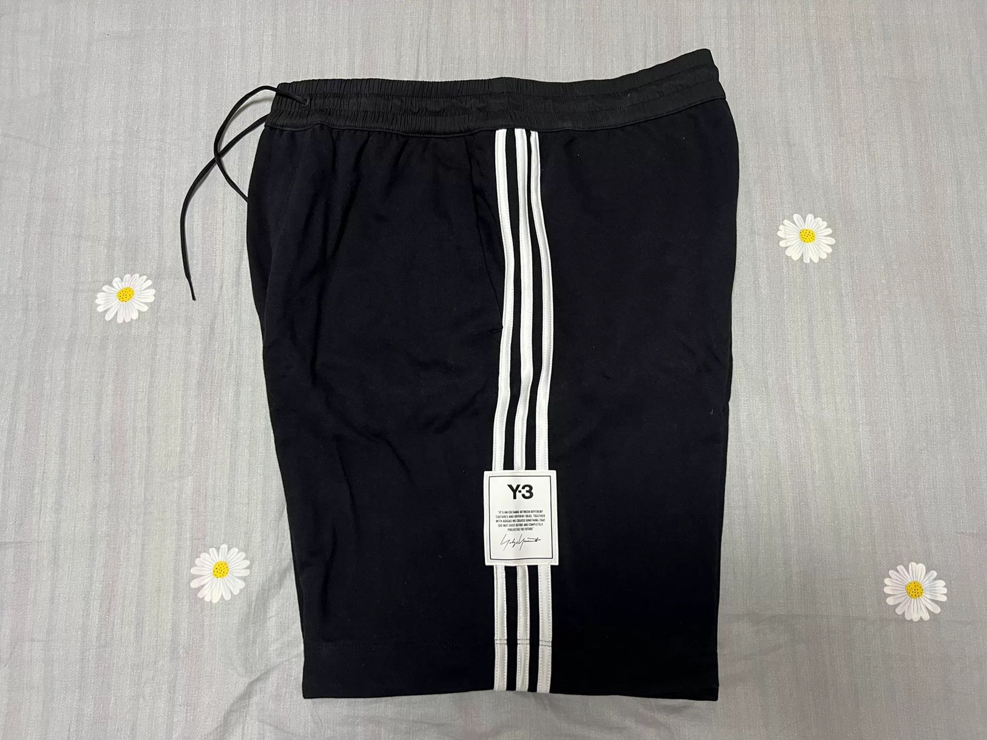 Y-3 Y-3 Black Samurai Men's Shorts Size US 30 / EU 46 - 1 Thumbnail