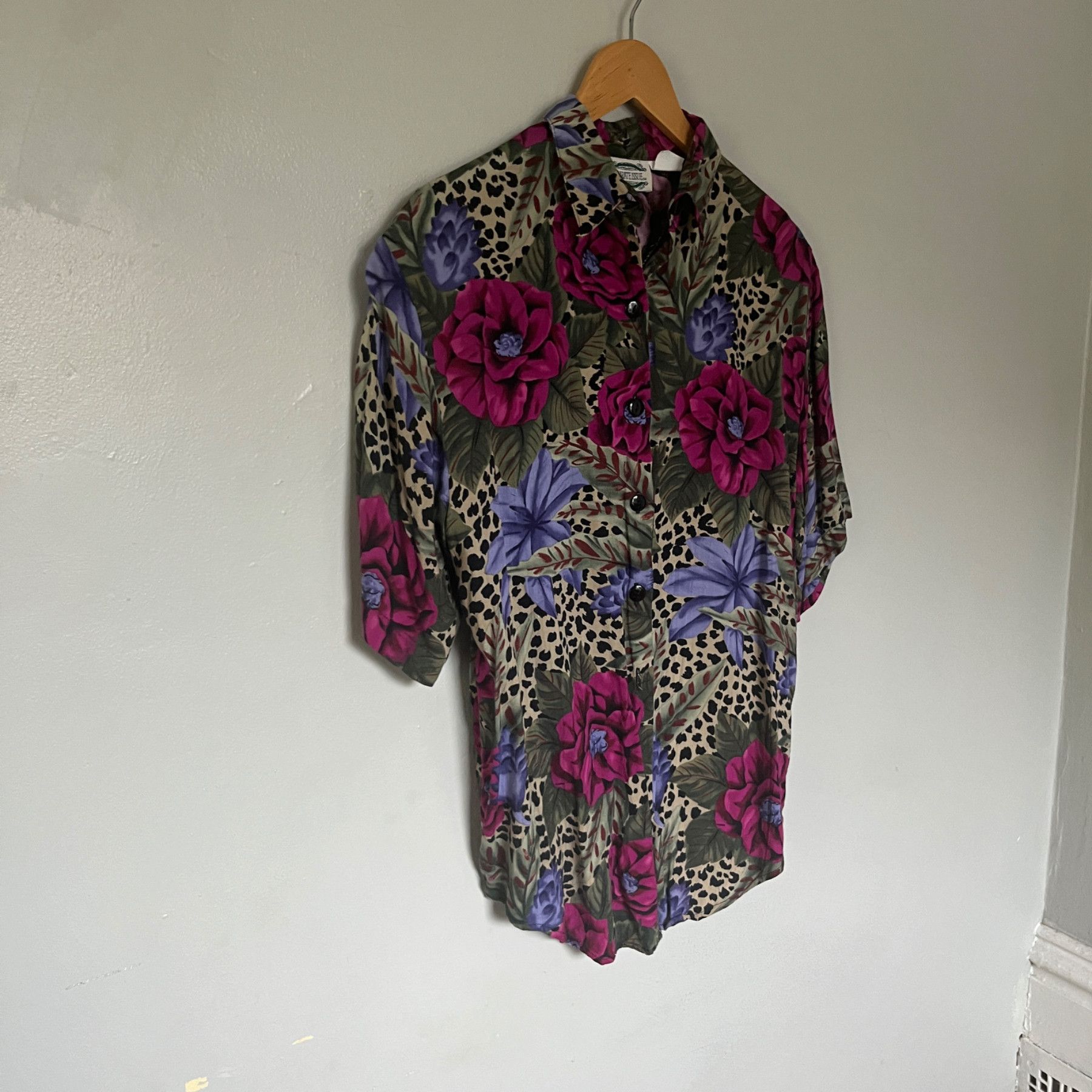 Designer Vintage Separate Issue Short-Sleeve Shirt Size Small Size US S / EU 44-46 / 1 - 7 Thumbnail