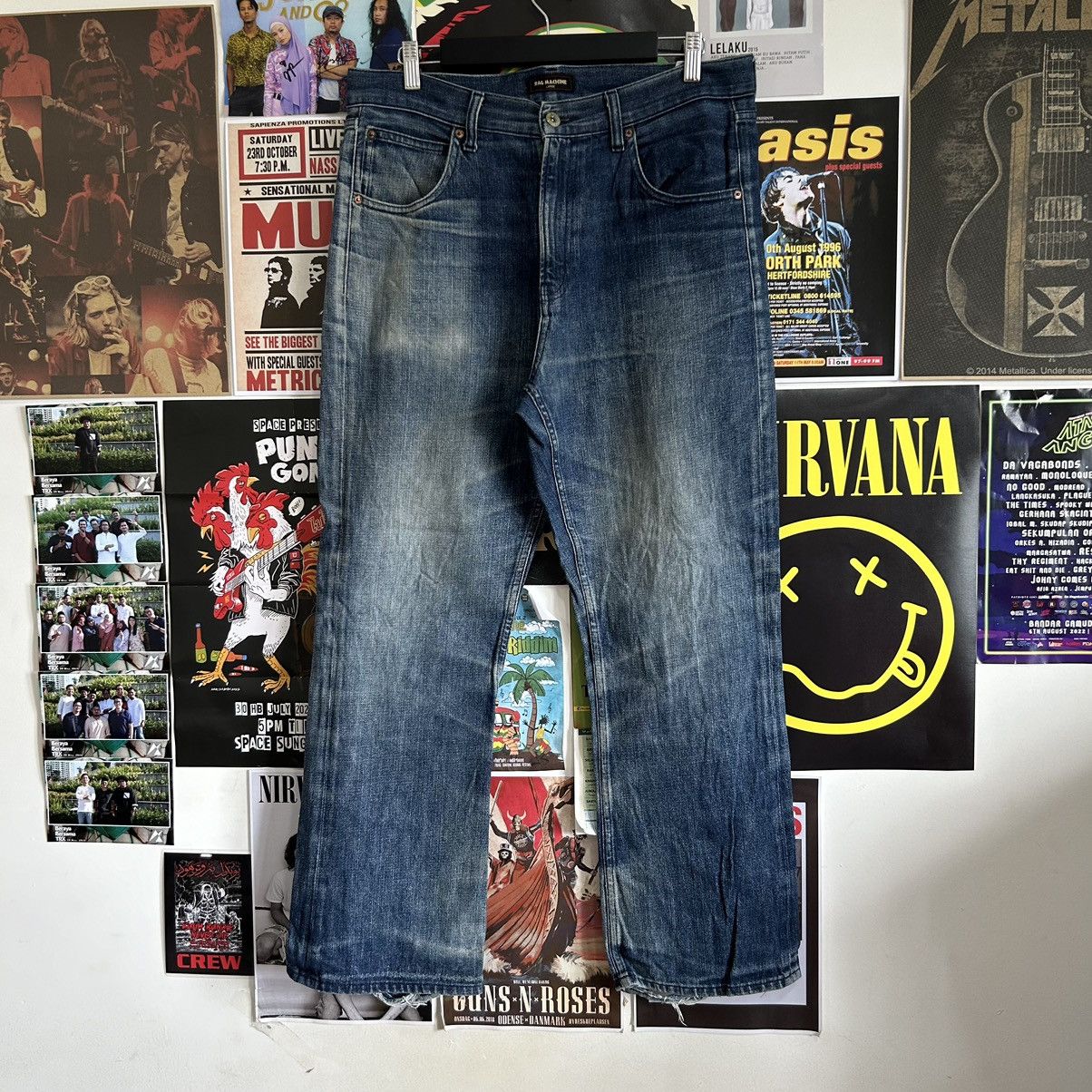 Vintage Vintage Rag Machine Blue Wash Distressed Denim Size US 34 / EU 50 - 1 Thumbnail