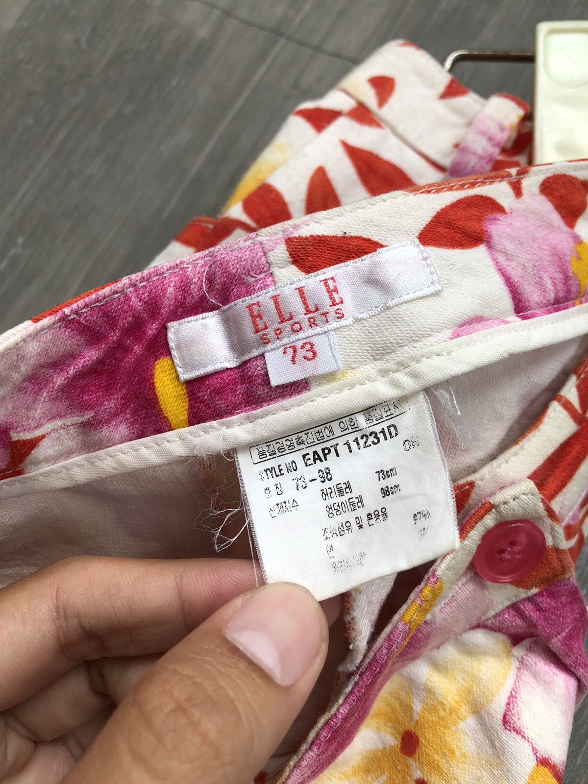 Japanese Brand × Vintage Vintage Elle Sport Flower Pattern Pants Size 30" / US 8 / IT 44 - 8 Thumbnail