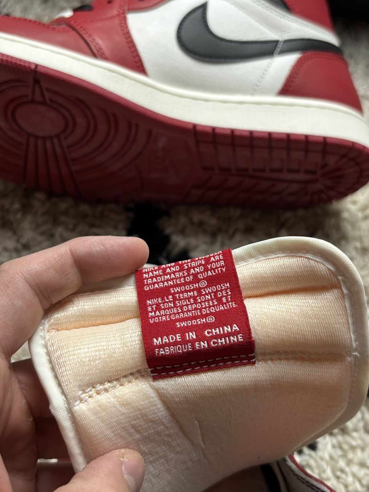Jordan Brand Nike Air Jordan 1 Lost & Found Chicago Retro High Bulls Size US 9.5 / EU 42-43 - 7 Thumbnail