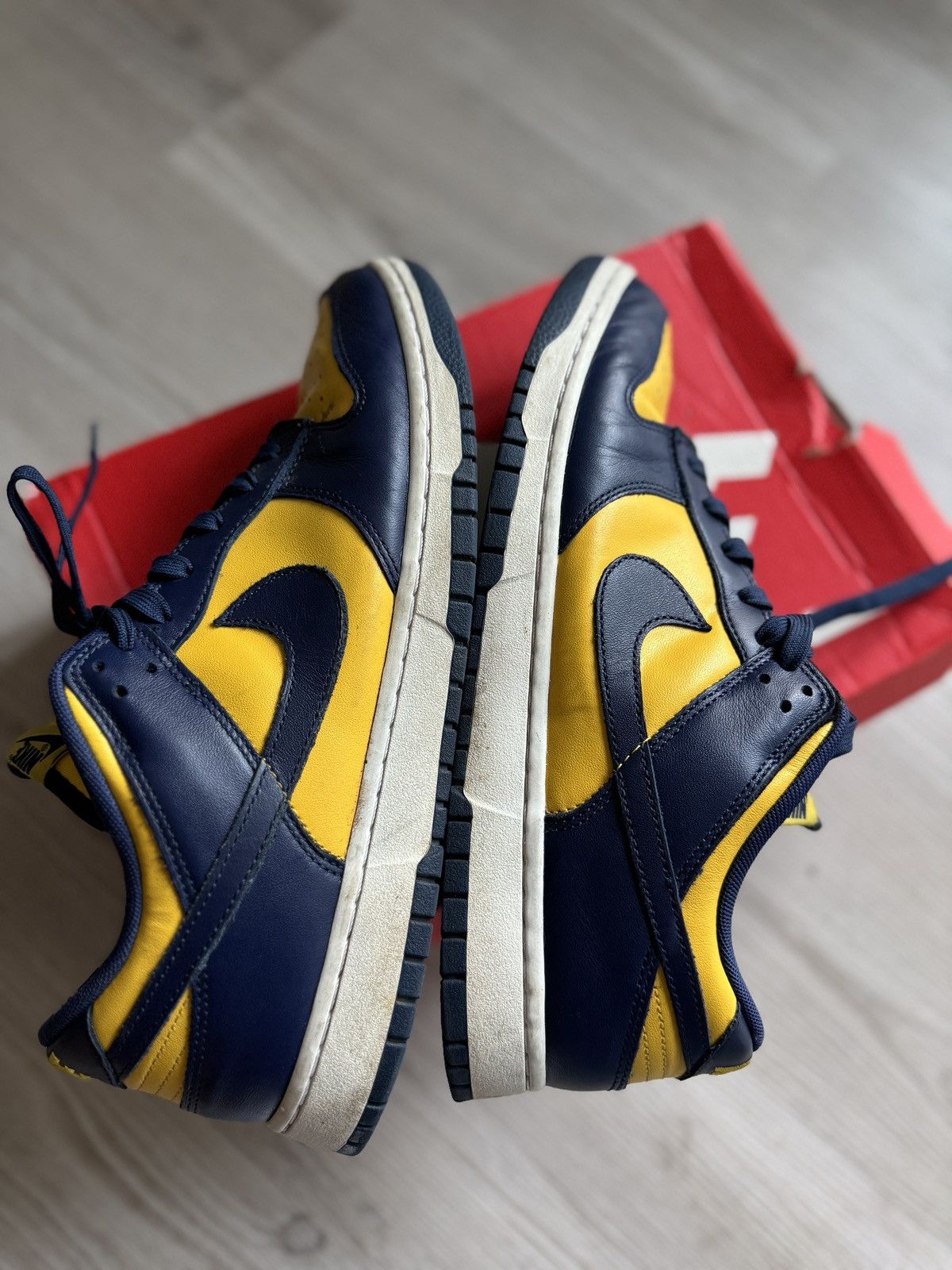 Nike Nike Dunk Low Michigan 2021 (Size 12) Size US 12 / EU 45 - 7 Thumbnail
