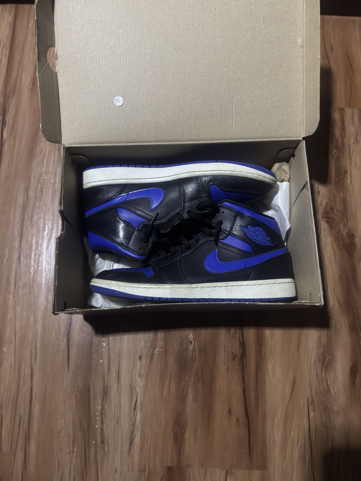 Jordan Brand Air Jordan 1 Mid “Royal Blue” Size US 9.5 / EU 42-43 - 1 Thumbnail