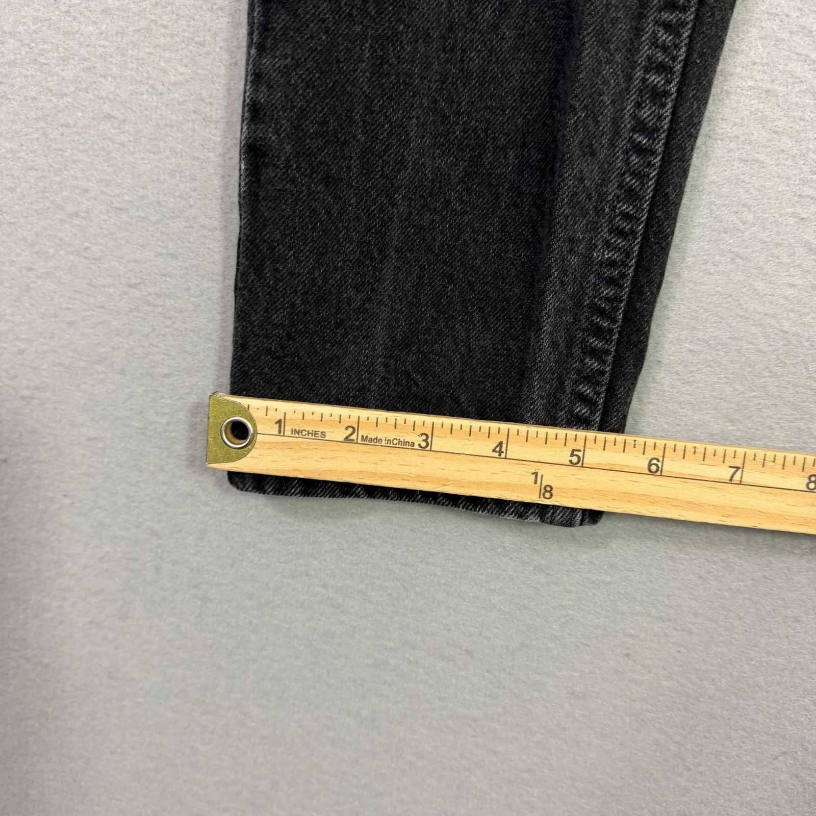 Levi's Vintage Levis 950 Jeans Size 1 Med (24x30) Relaxed Tapered Size 24" / US 00 / IT 34 - 11 Thumbnail