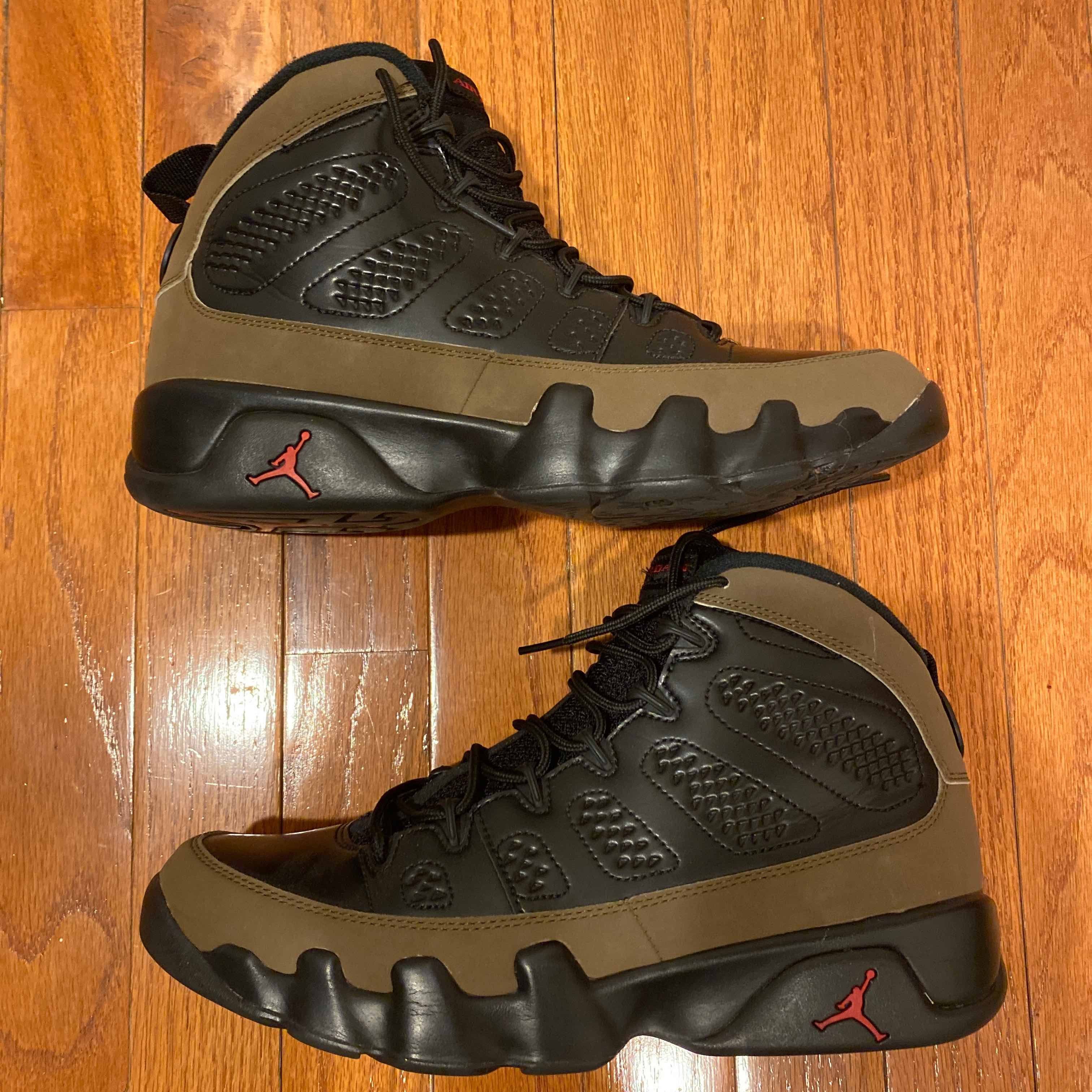Air Jordan Retro Olive 2012