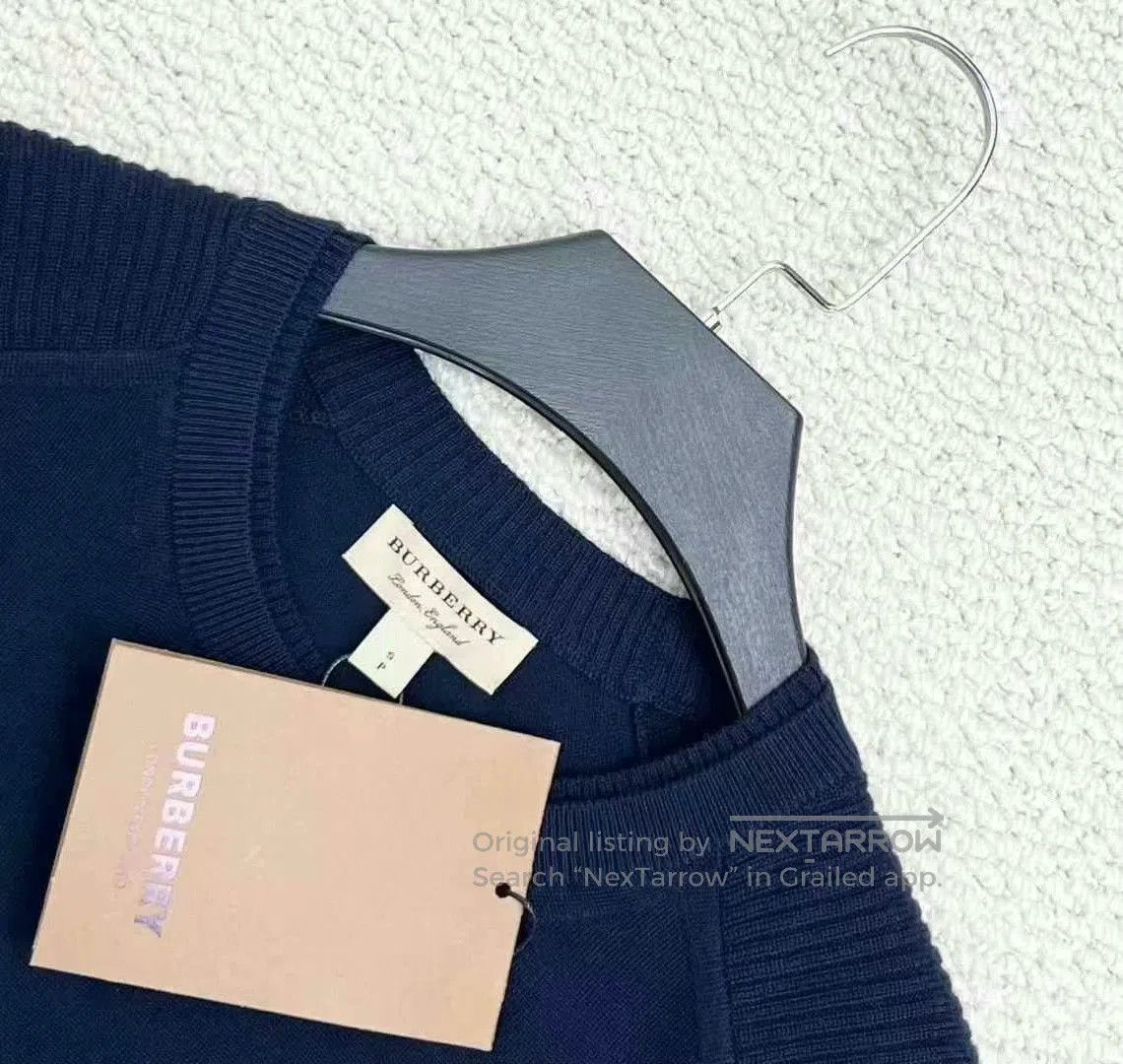 Burberry navy blue checkered knit sweater by Burberry. Size US S / EU 44-46 / 1 - 2 Thumbnail