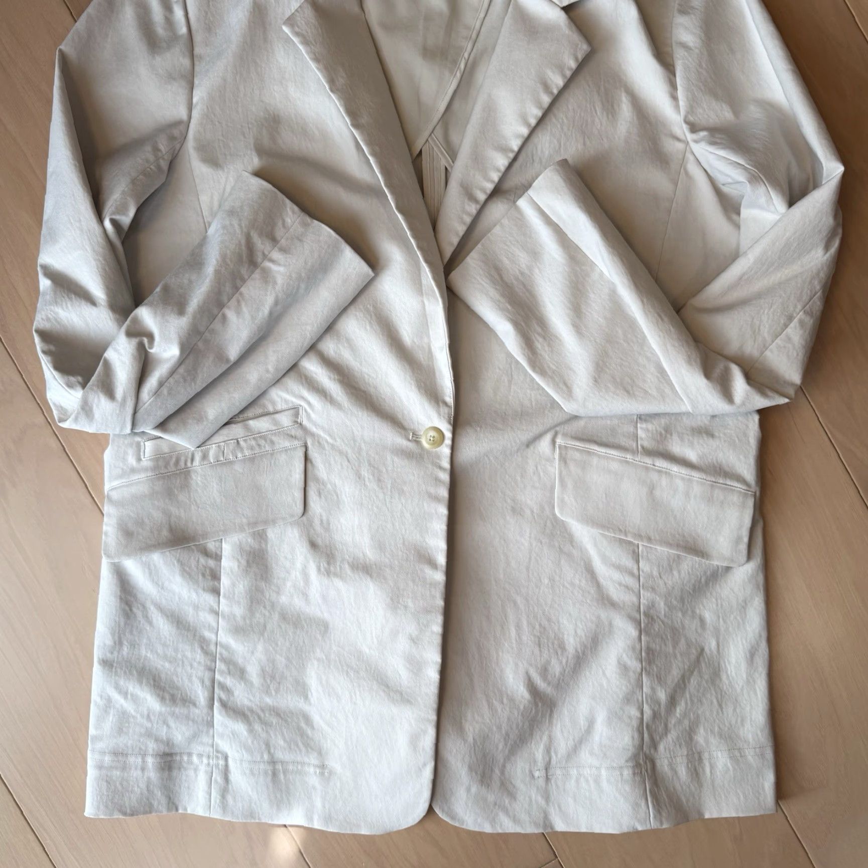 Lululemon Lululemon Relaxed Fit Twill Single Button Blazer Women's Medium Ivory Blazer, Lululemon, Blazer, Women's, Medium, Ivory Size M / US 6-8 / IT 42-44 - 6 Thumbnail