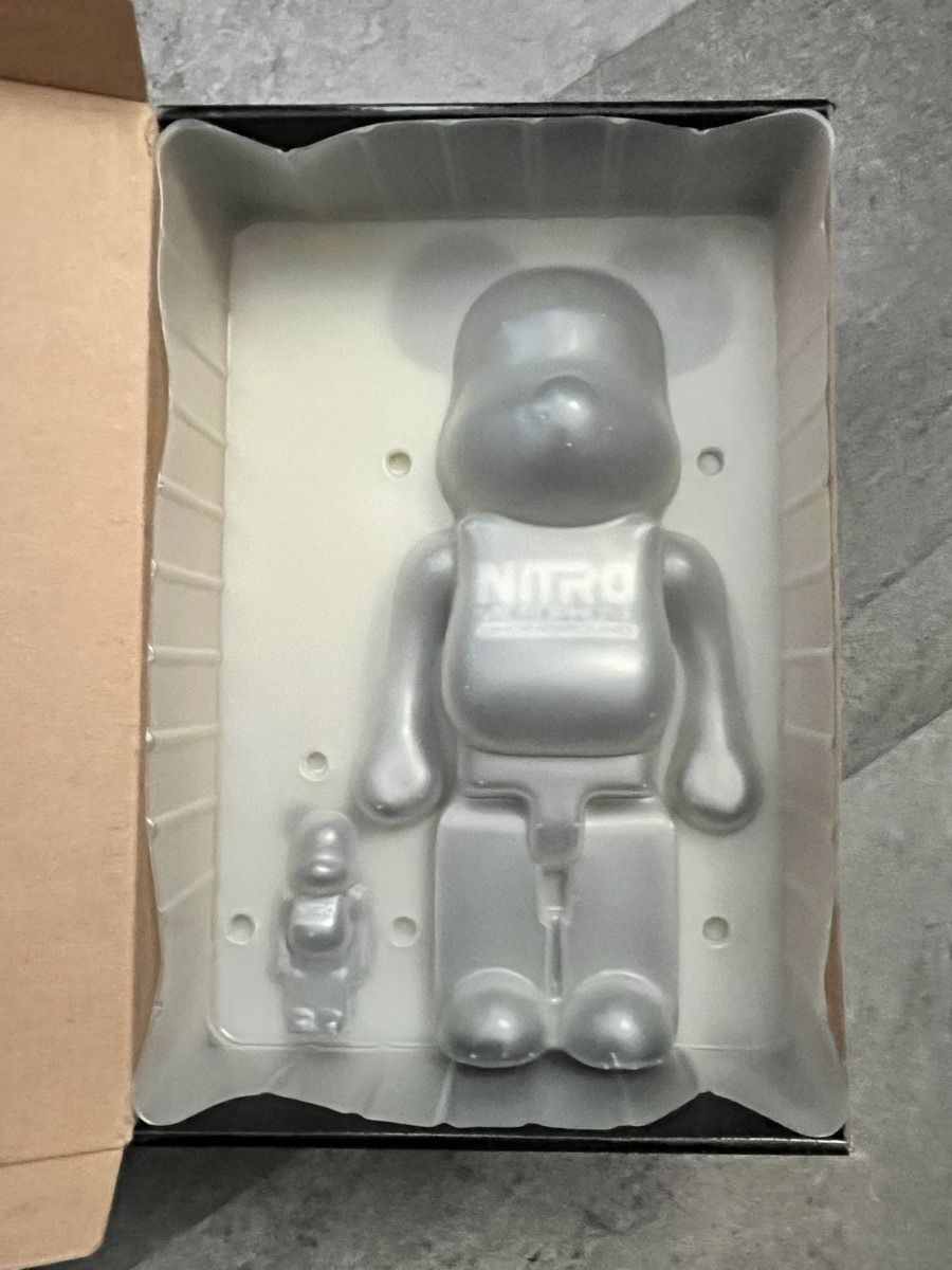 Medicom Toy 400% &100% SET BEARBRICK NITRO MICROPHONE UNDERGROUND 2007 Size ONE SIZE - 2 Thumbnail