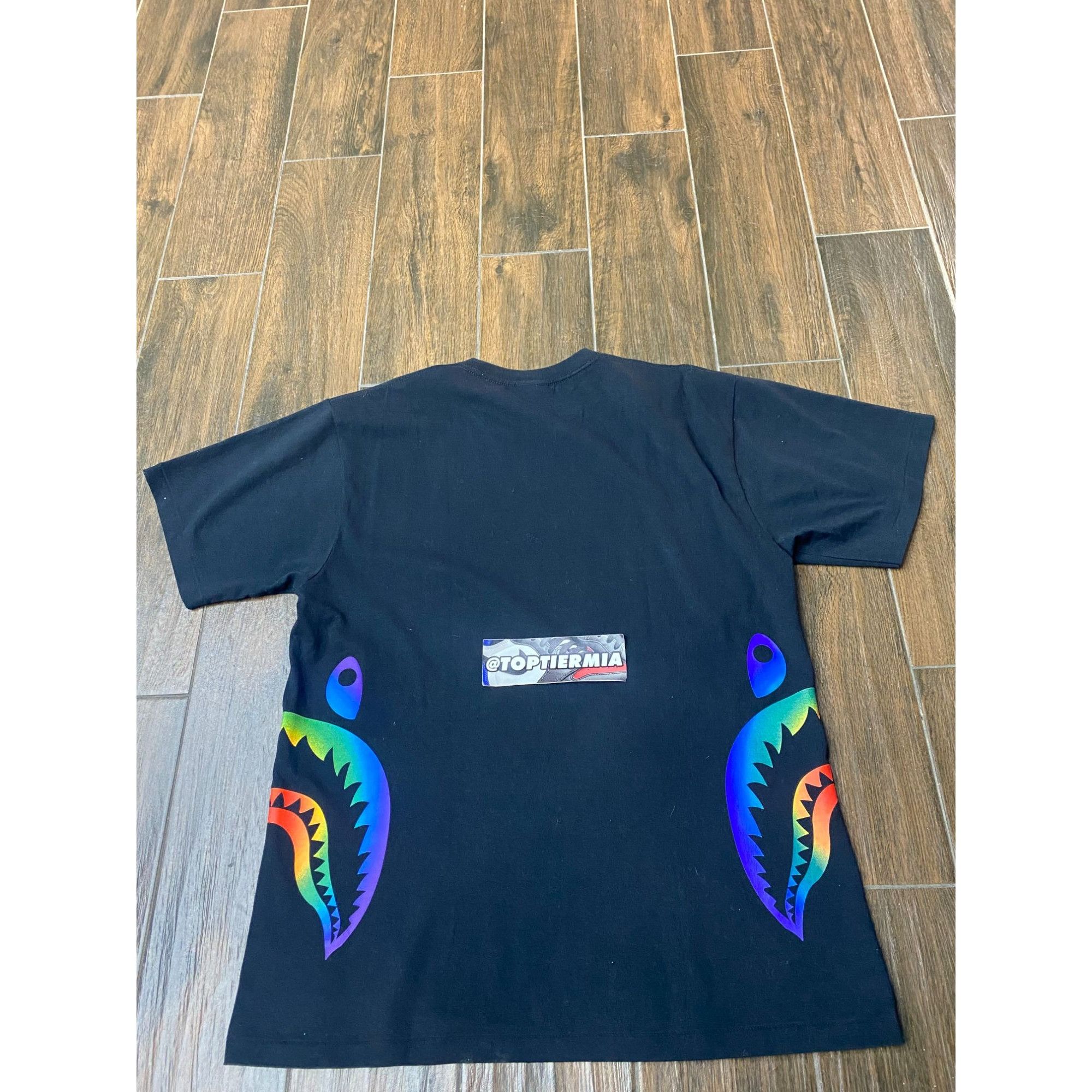 Bape BAPE RAINBOW APE SIDE SHARK TEE BLACK SZ XL Size US XL / EU 56 / 4 - 2 Thumbnail