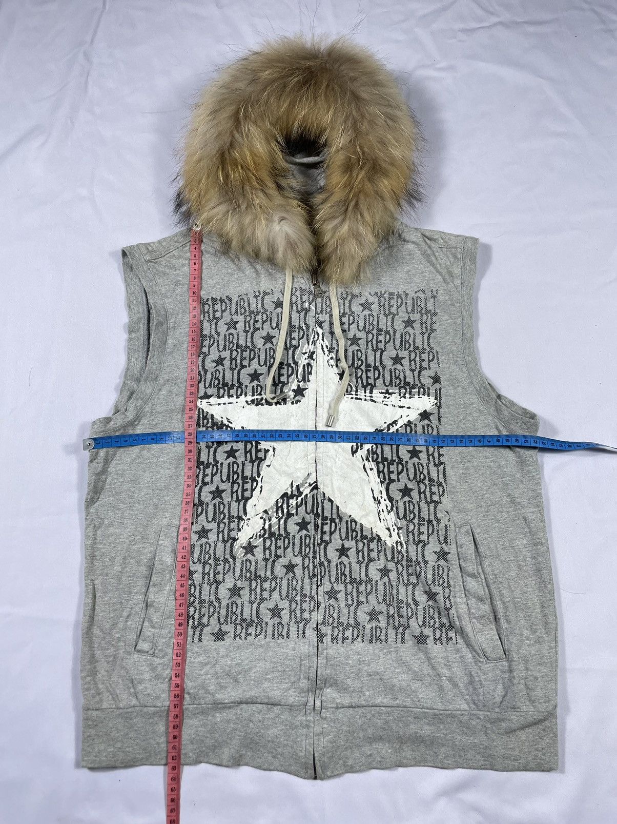 If Six Was Nine U.G.I.Z REPUBLIC STAR VEST ZIP UP HOODIE FUR LGB STYLE Size US M / EU 48-50 / 2 - 6 Thumbnail