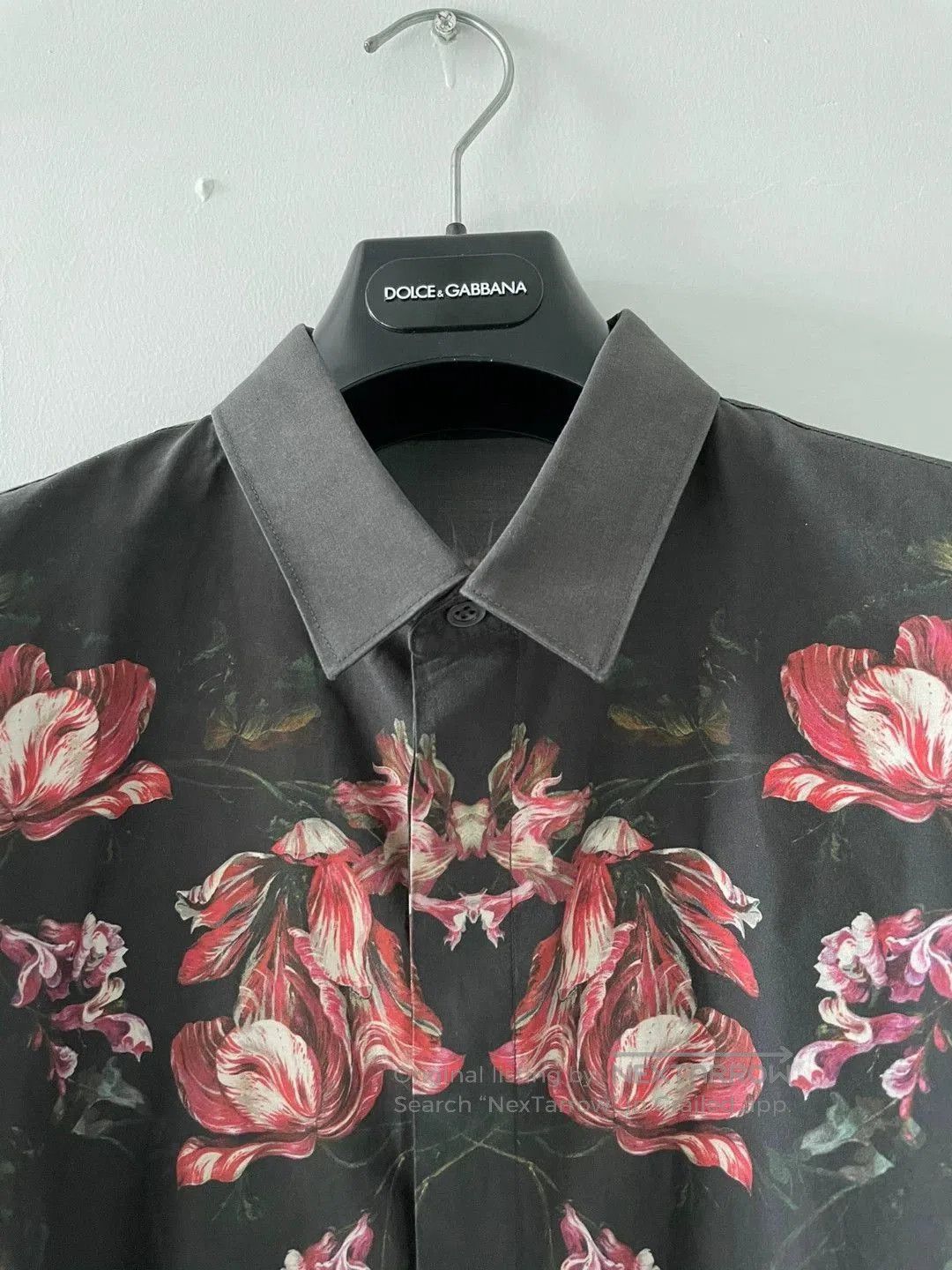 Alexander McQueen Multi Floral Print Long Sleeve Button. Size US M / EU 48-50 / 2 - 3 Thumbnail