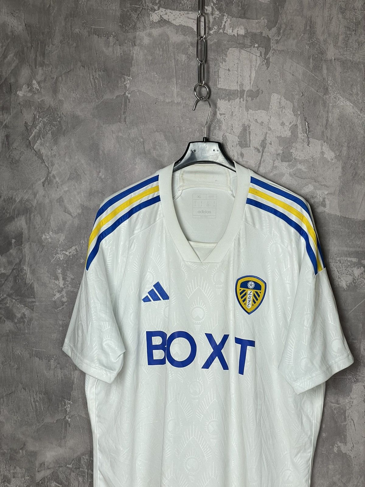 Adidas × Vintage VINTAGE 2022 ADIDAS LEEDS UNITED LUFC SOCCER JERSEY Y2K HOME Size US XL / EU 56 / 4 - 2 Thumbnail